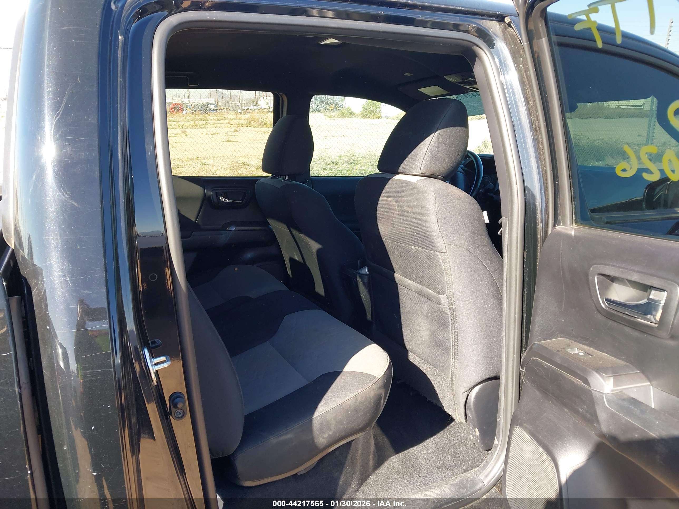TOYOTA TACOMA image 8