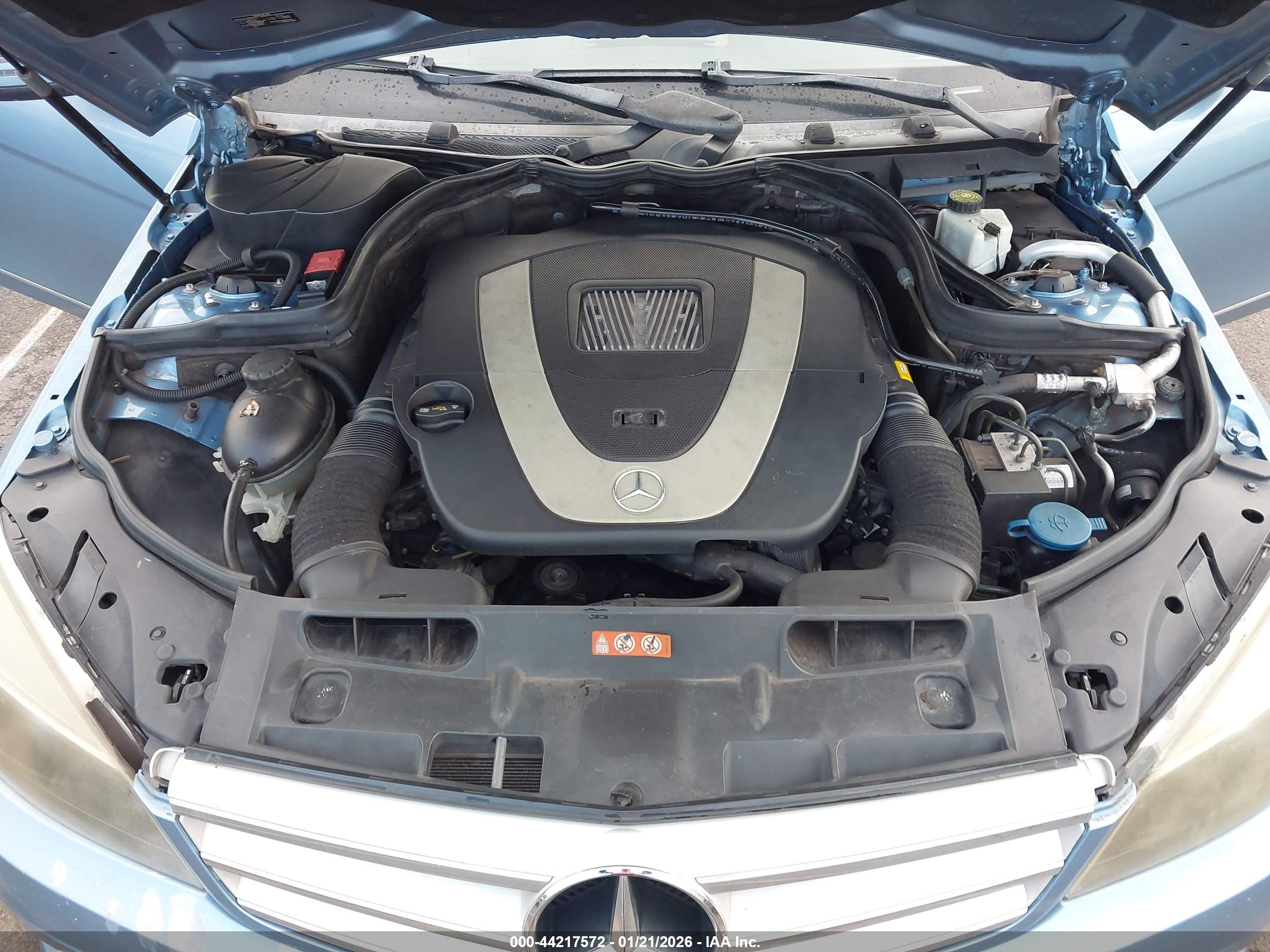 MERCEDES-BENZ C image 10