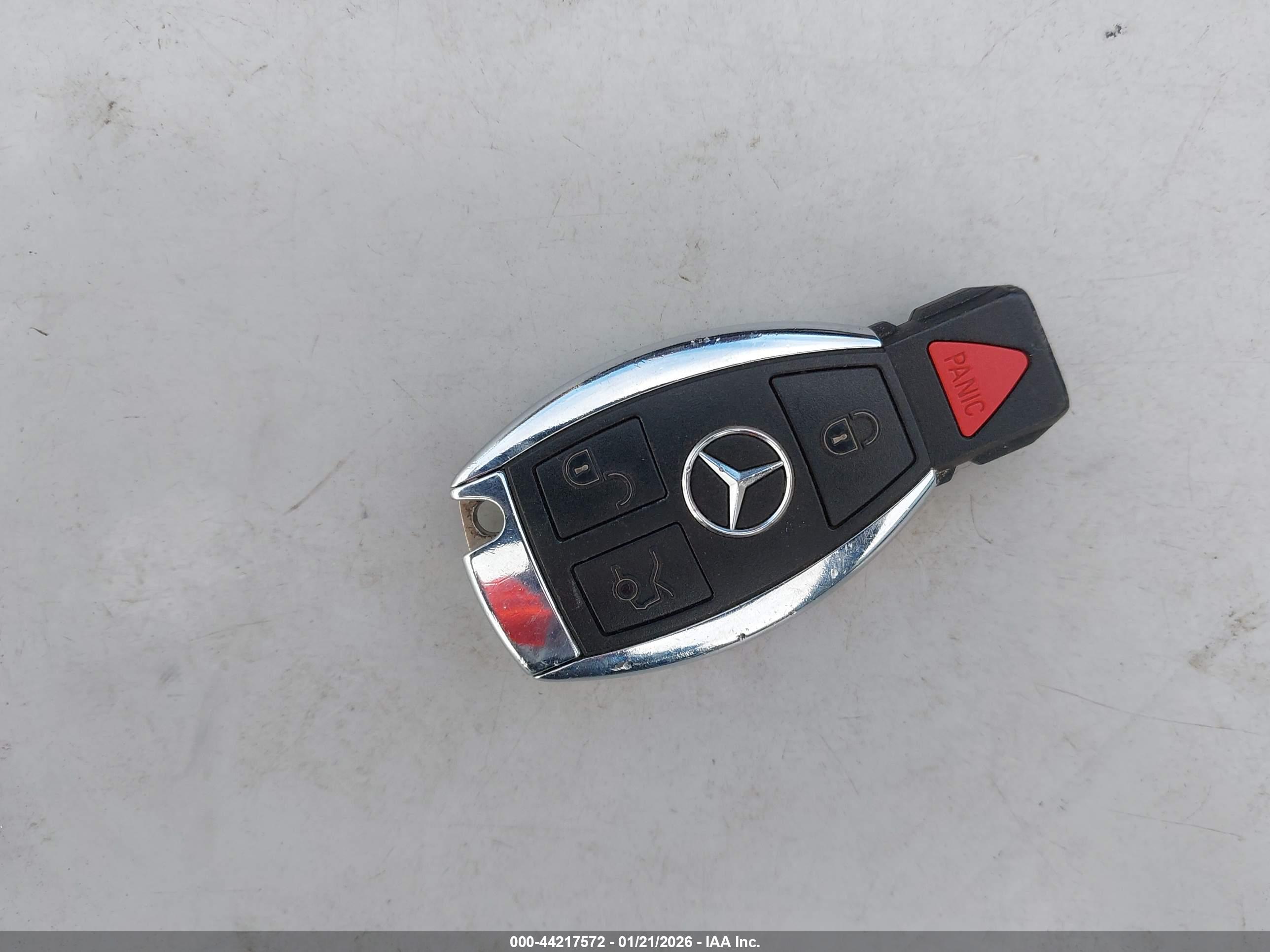 MERCEDES-BENZ C image 11