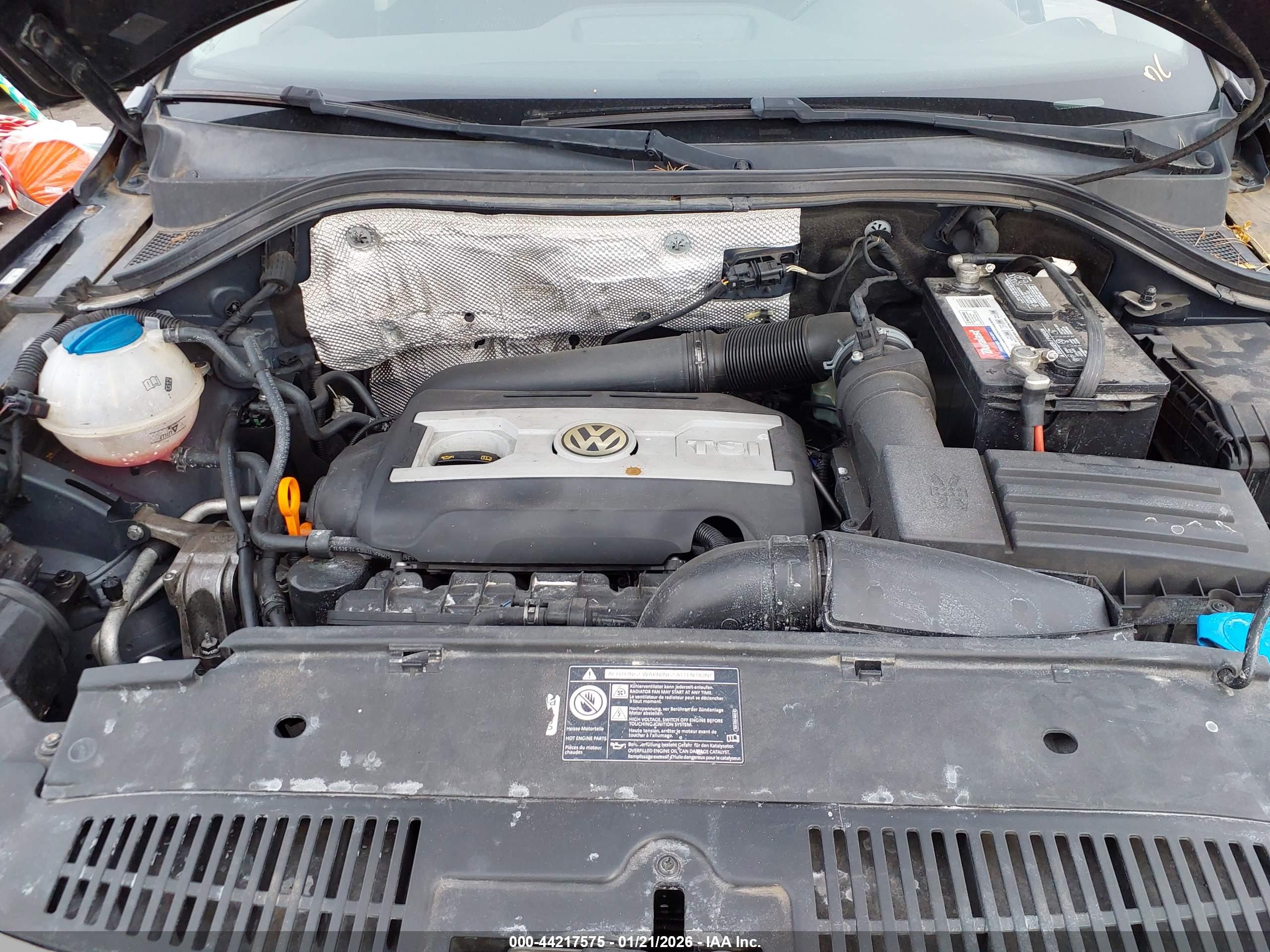 VOLKSWAGEN TIGUAN image 10