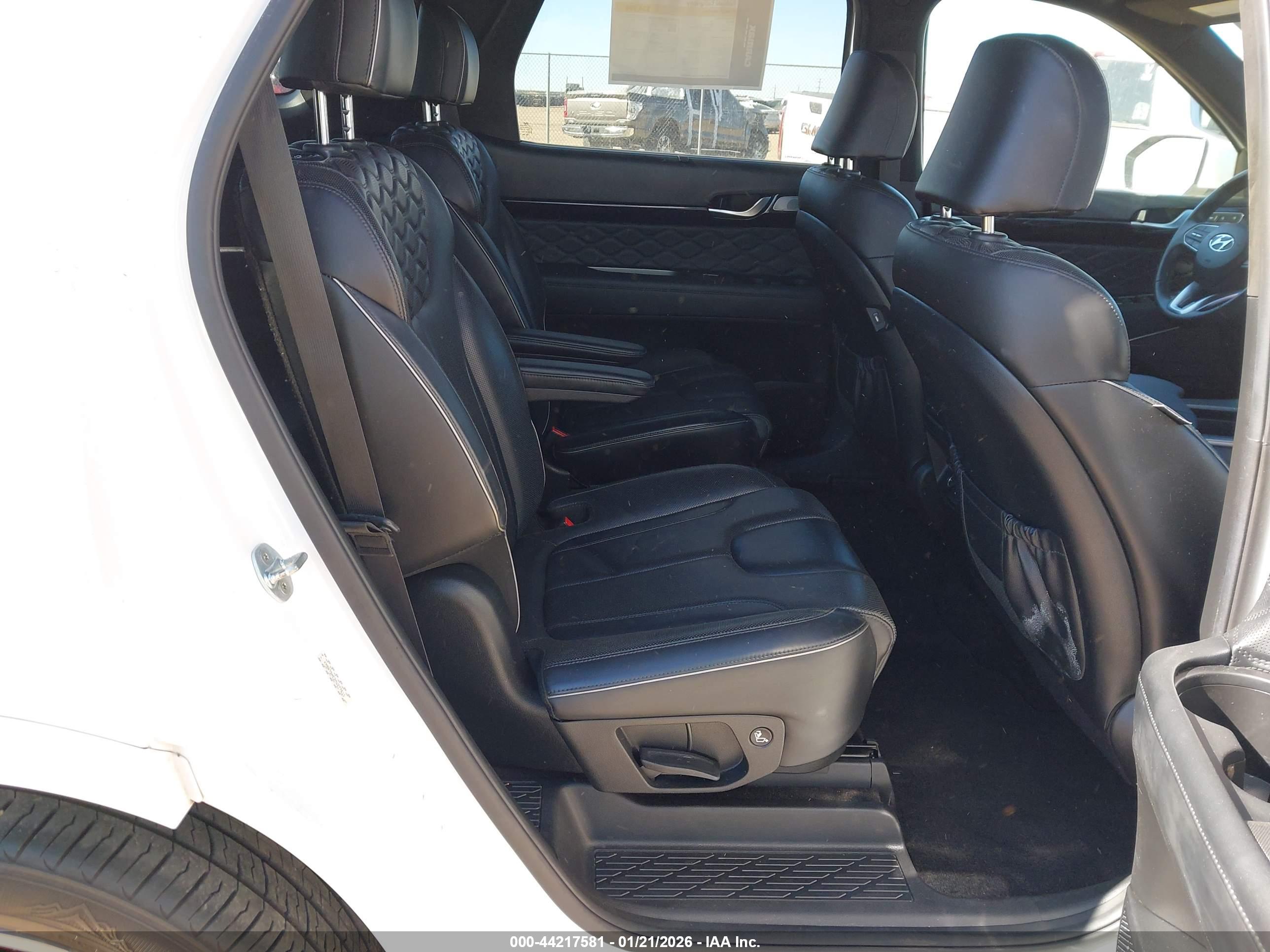 HYUNDAI PALISADE image 8