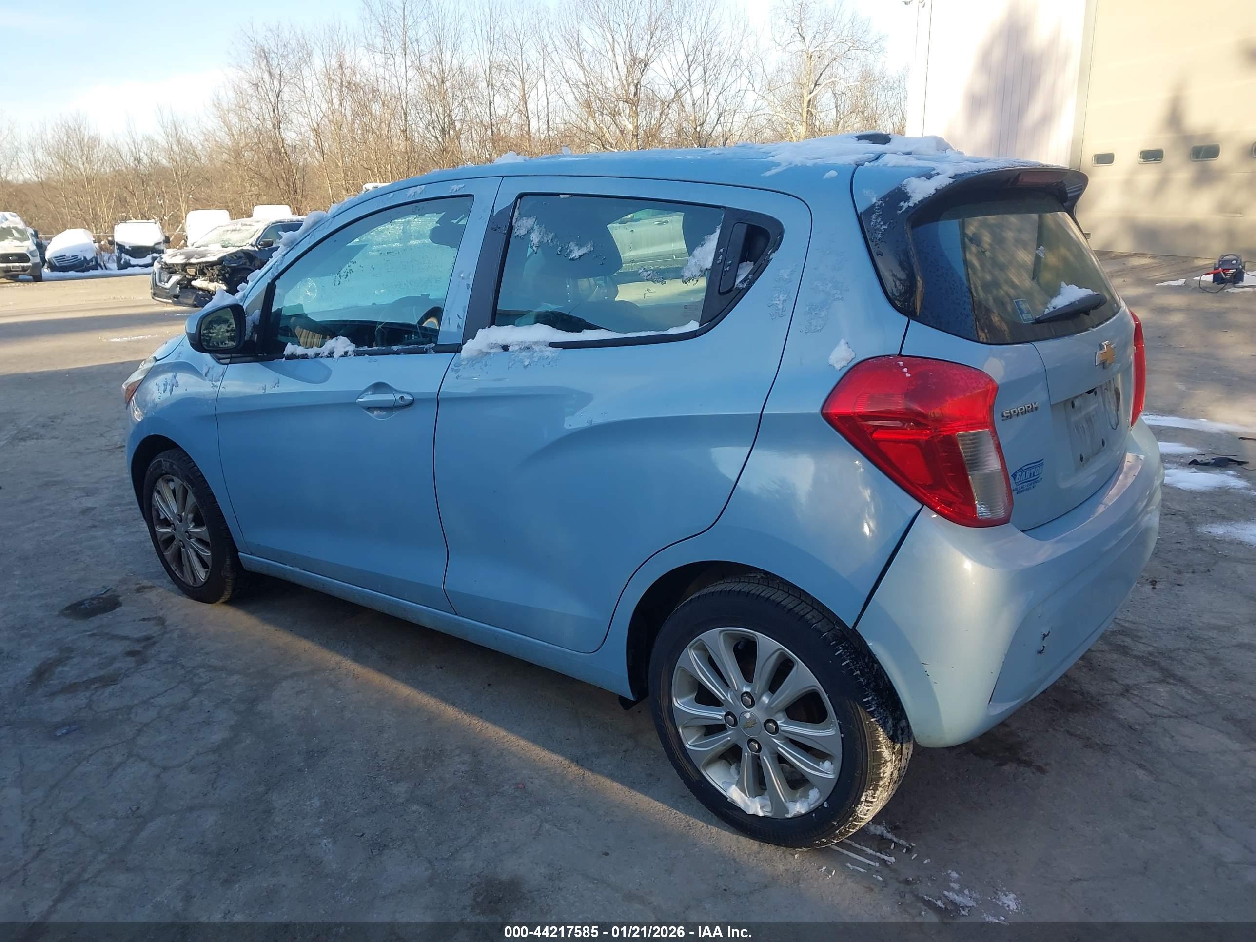 CHEVROLET SPARK image 3