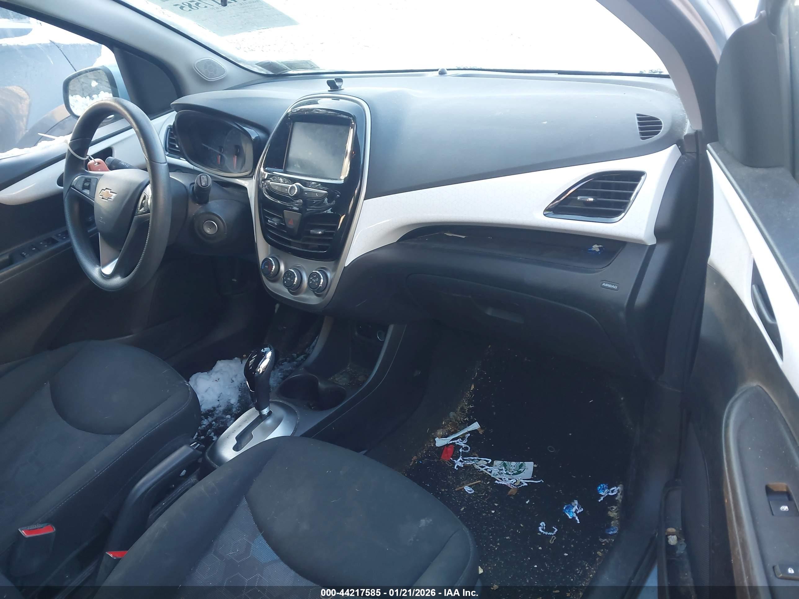 CHEVROLET SPARK image 5