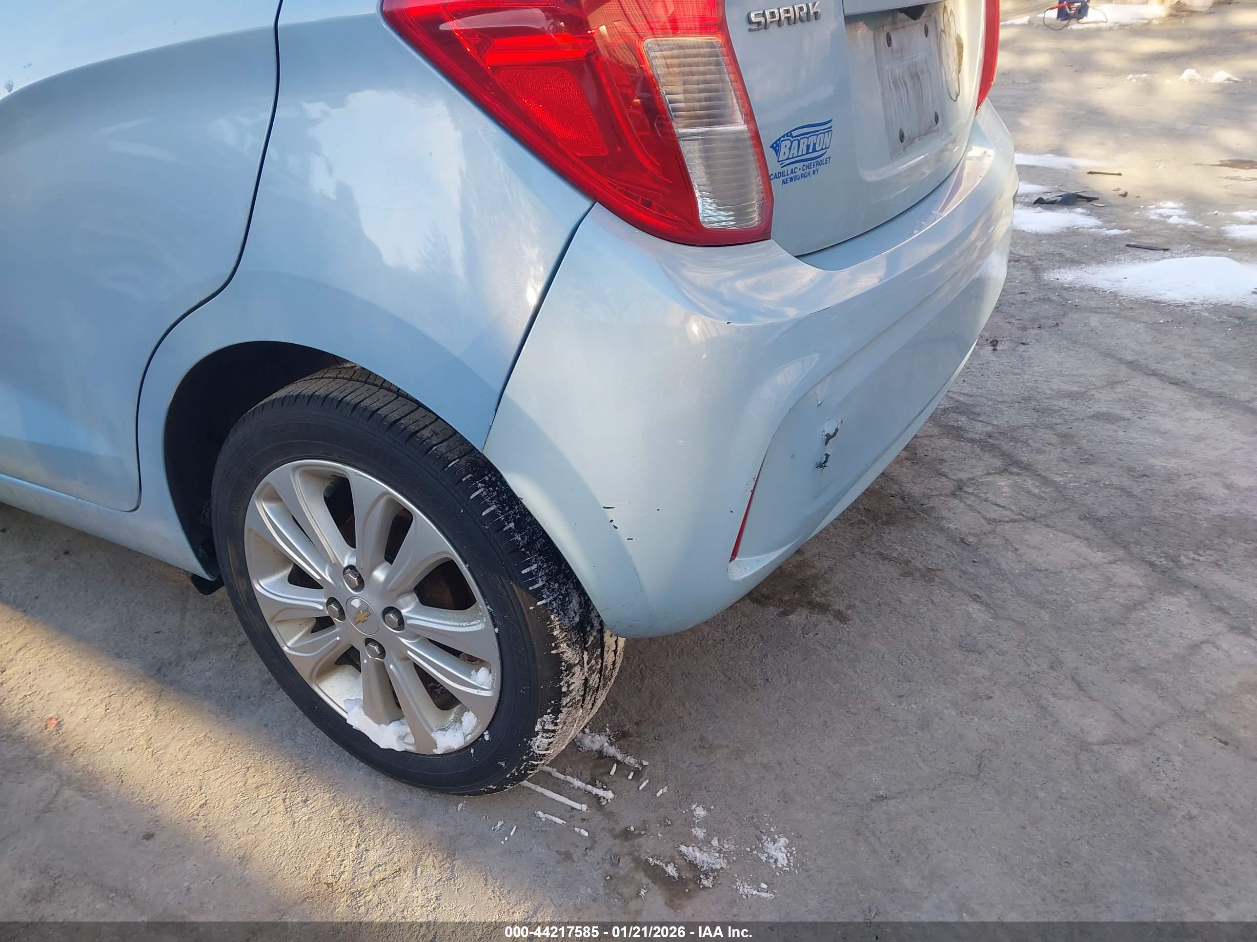 CHEVROLET SPARK image 6