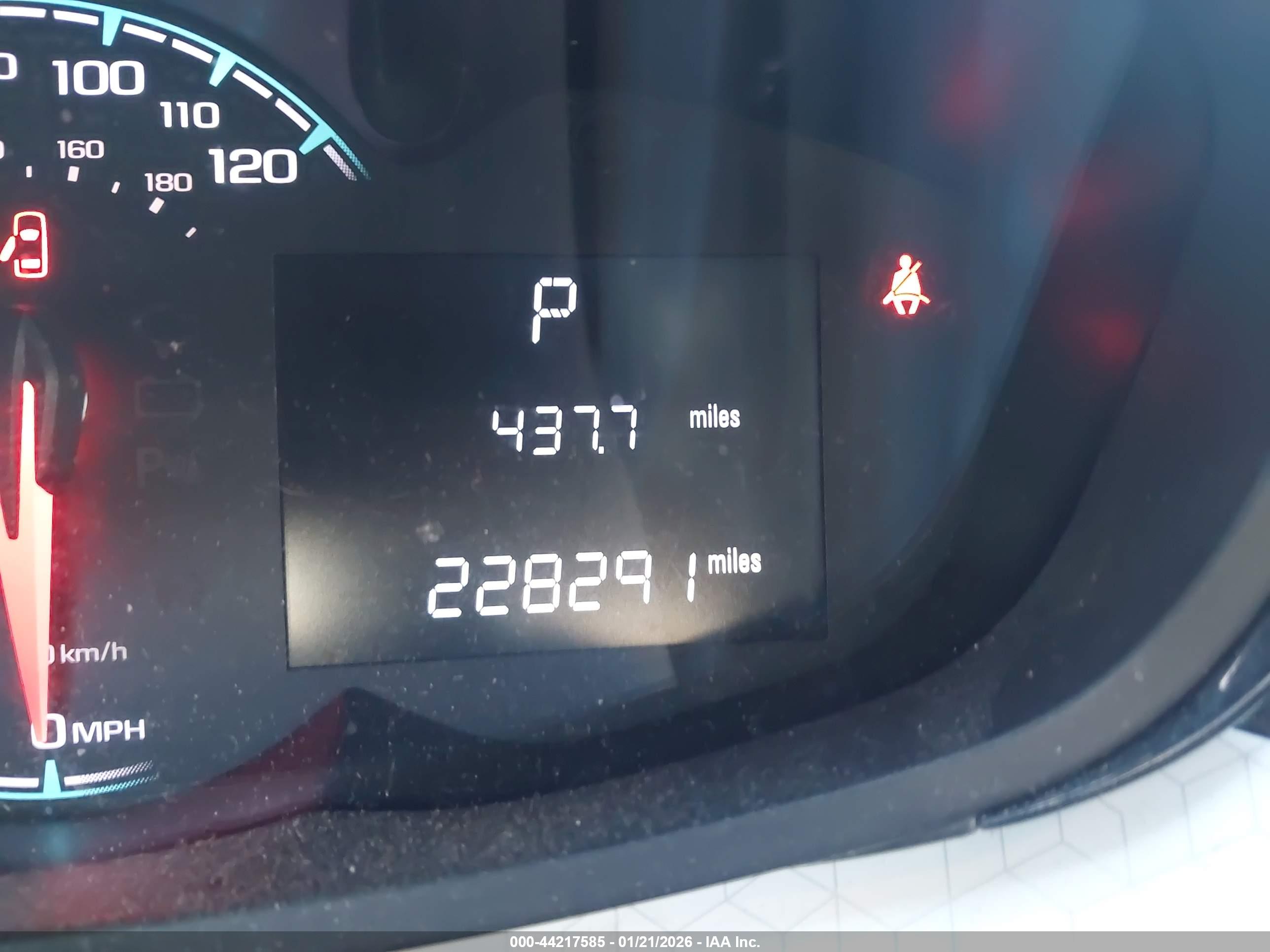 CHEVROLET SPARK image 7