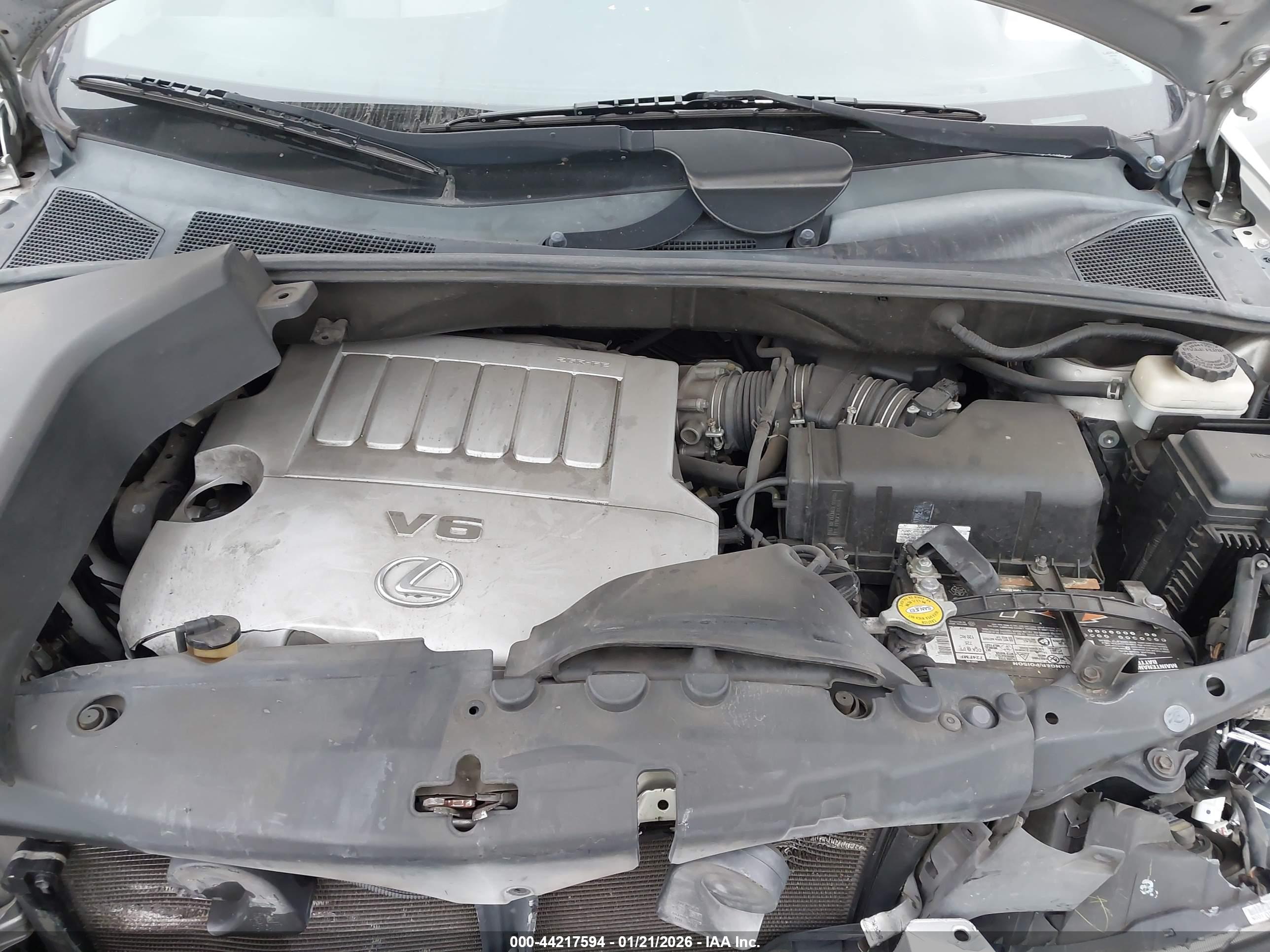 LEXUS RX image 10