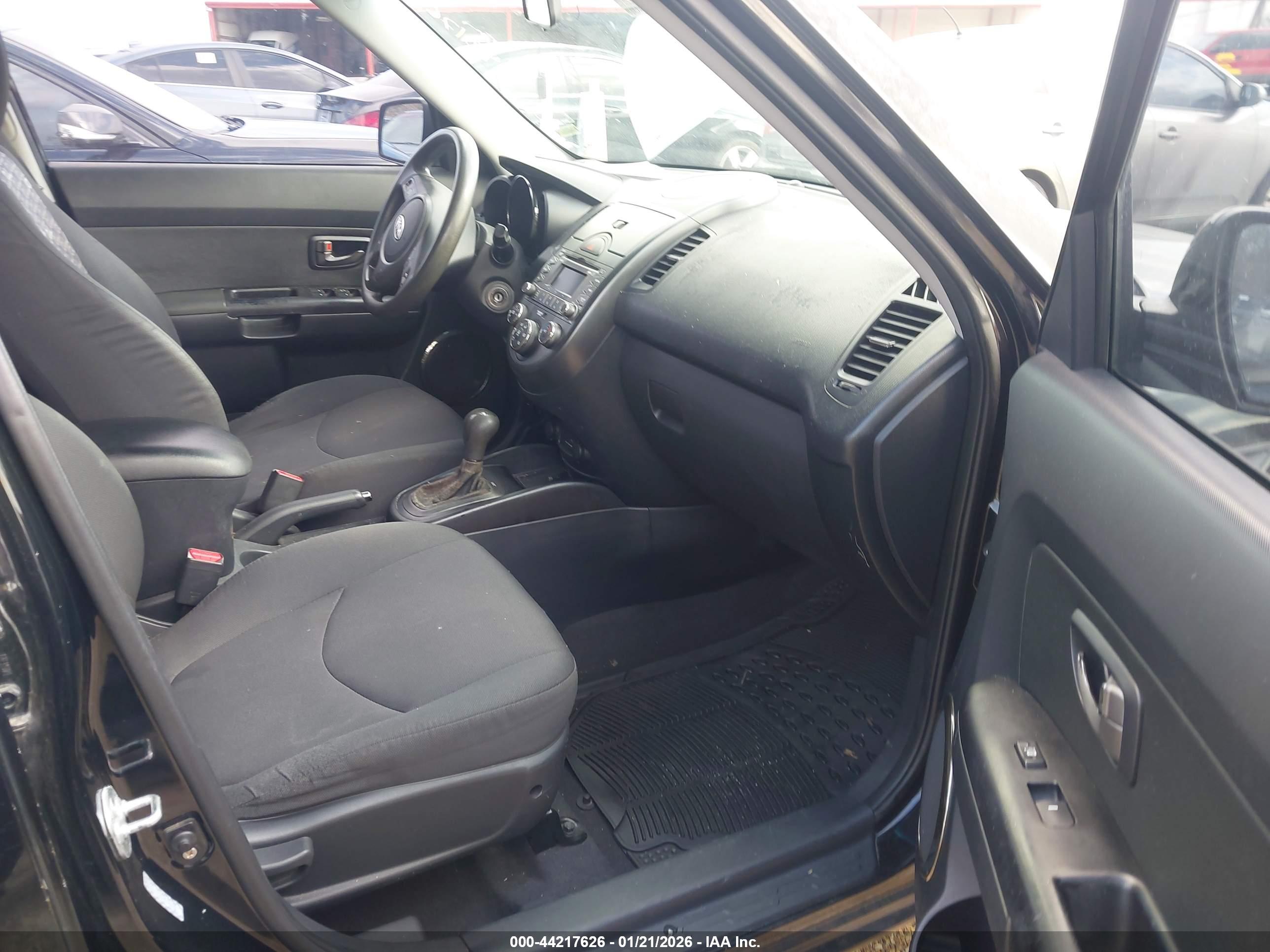 KIA SOUL image 5