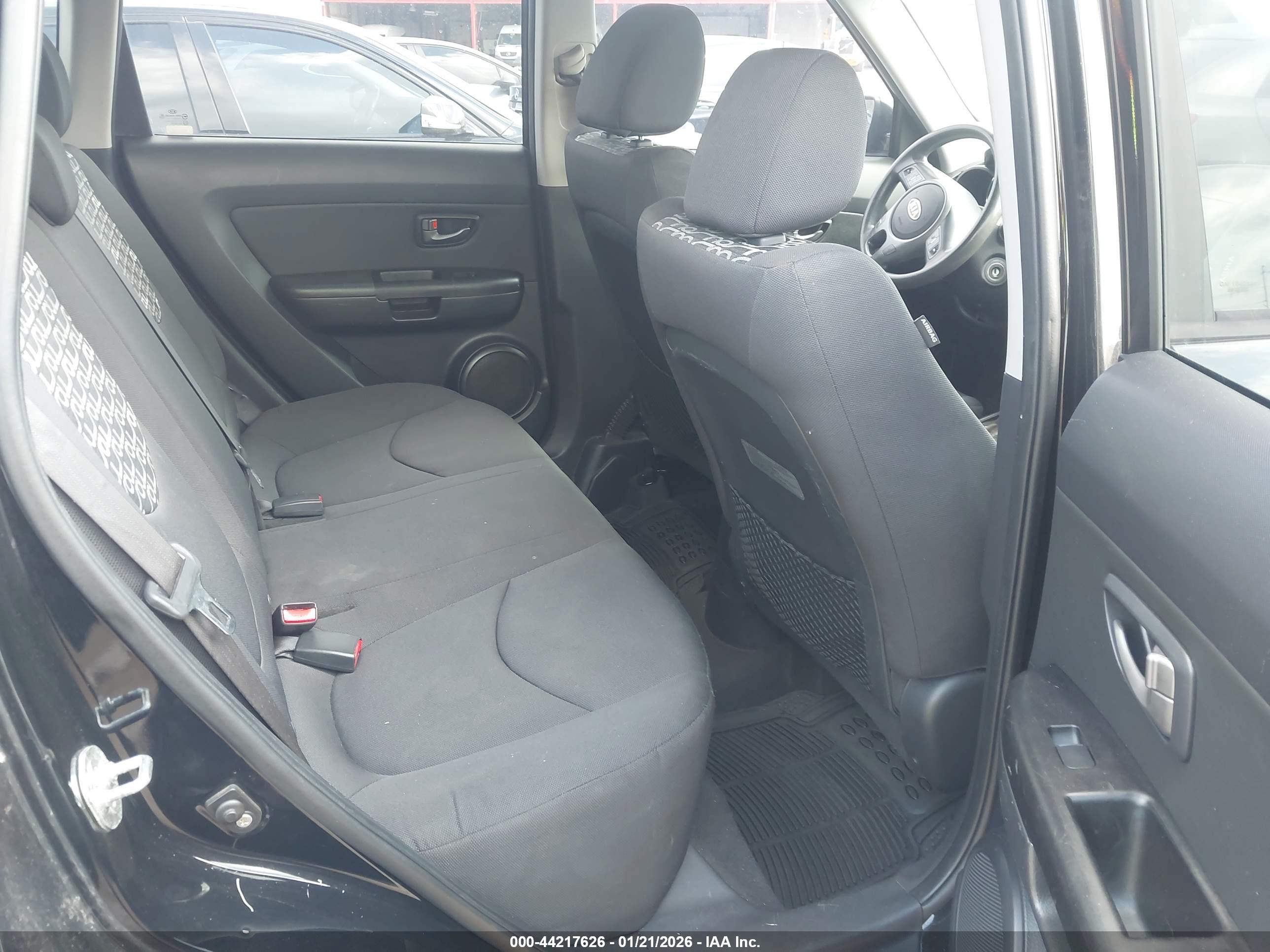 KIA SOUL image 8