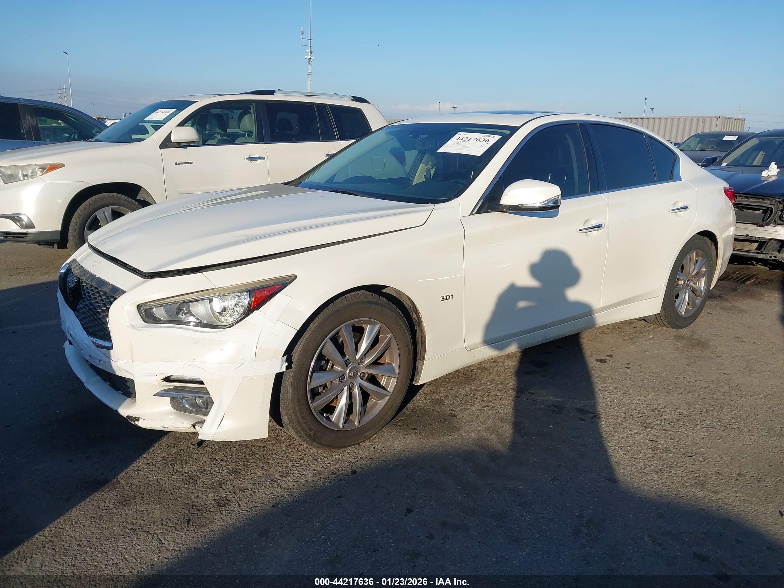 INFINITI Q50 image 2
