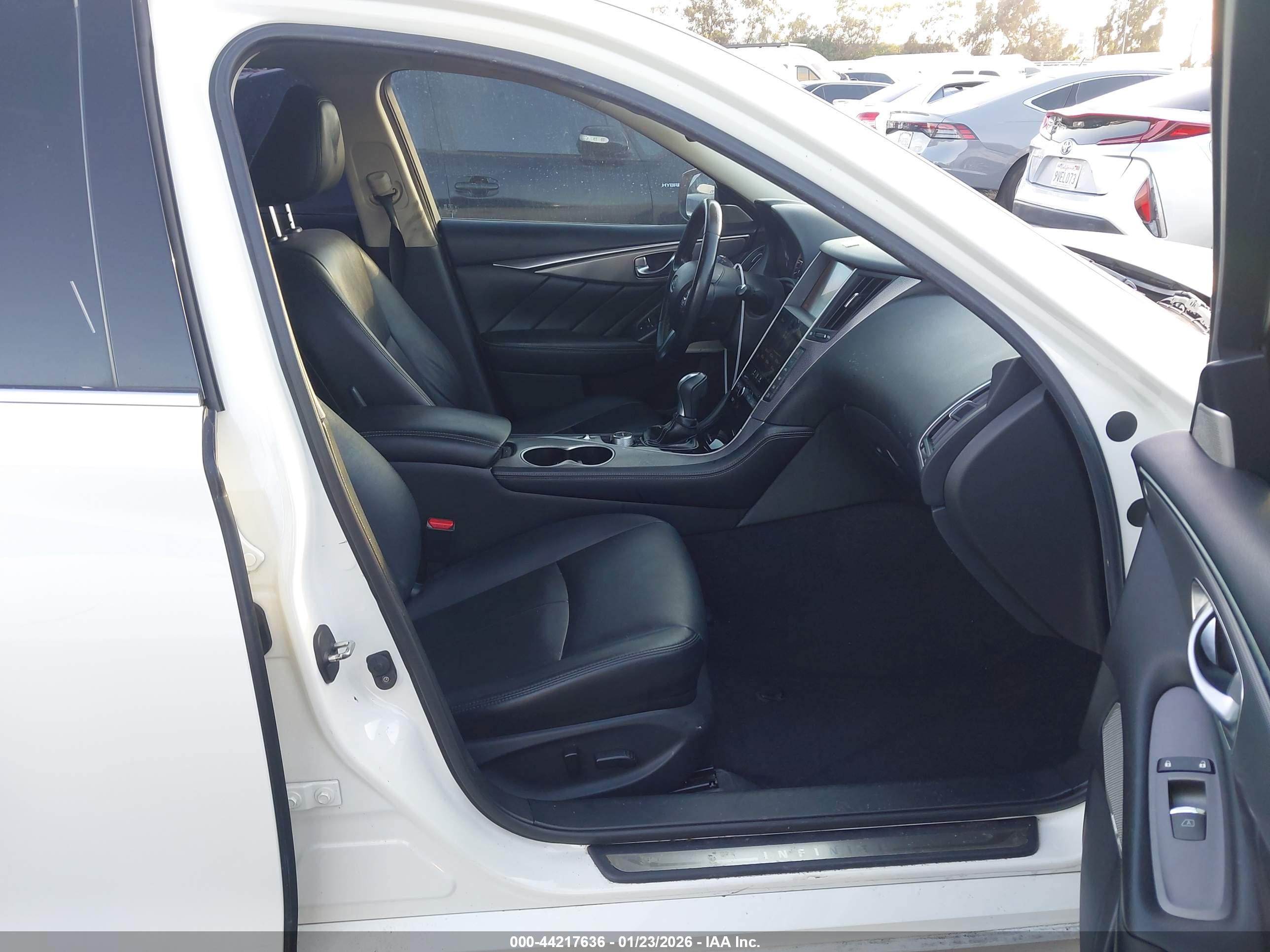 INFINITI Q50 image 5
