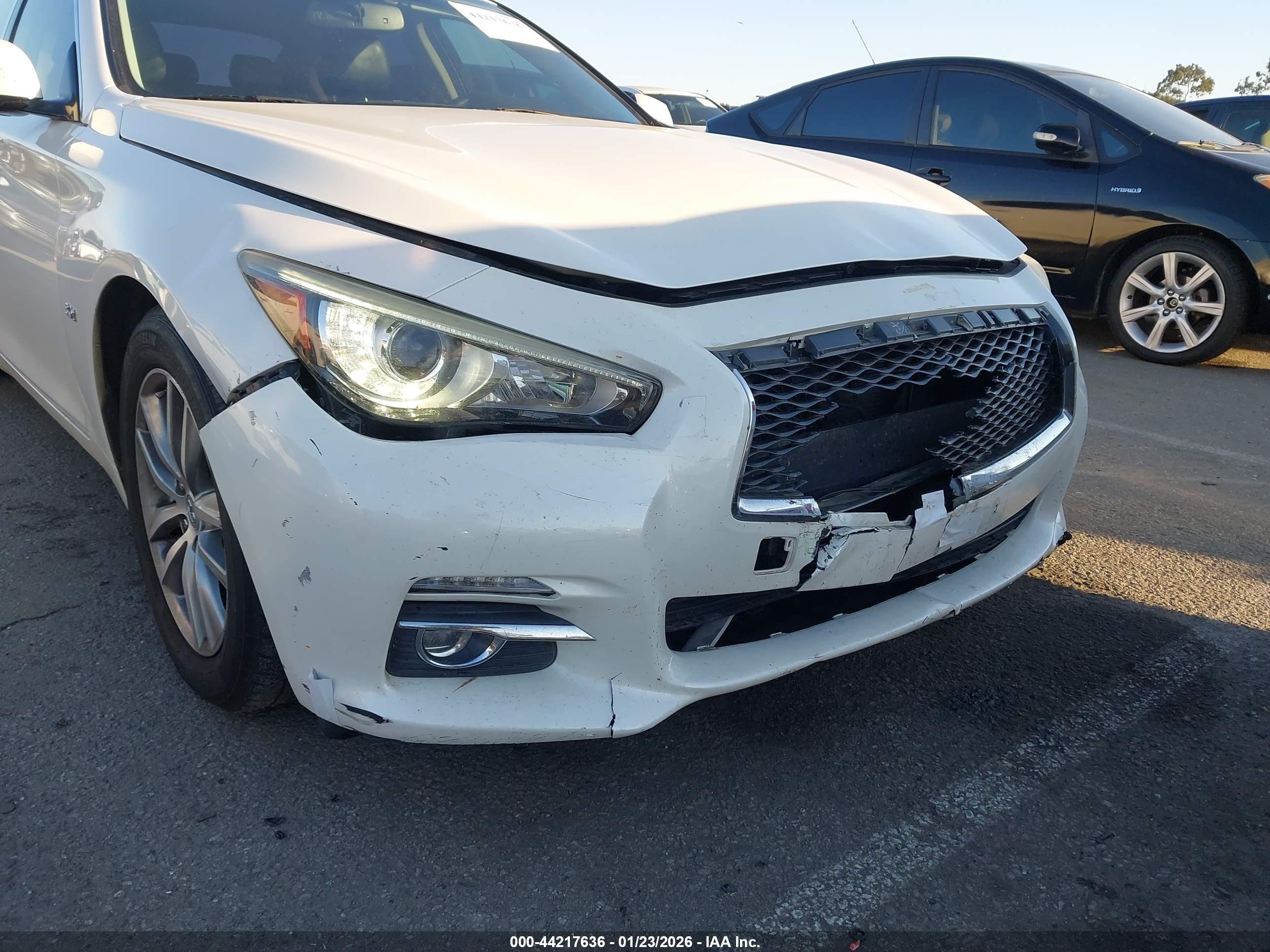 INFINITI Q50 image 6