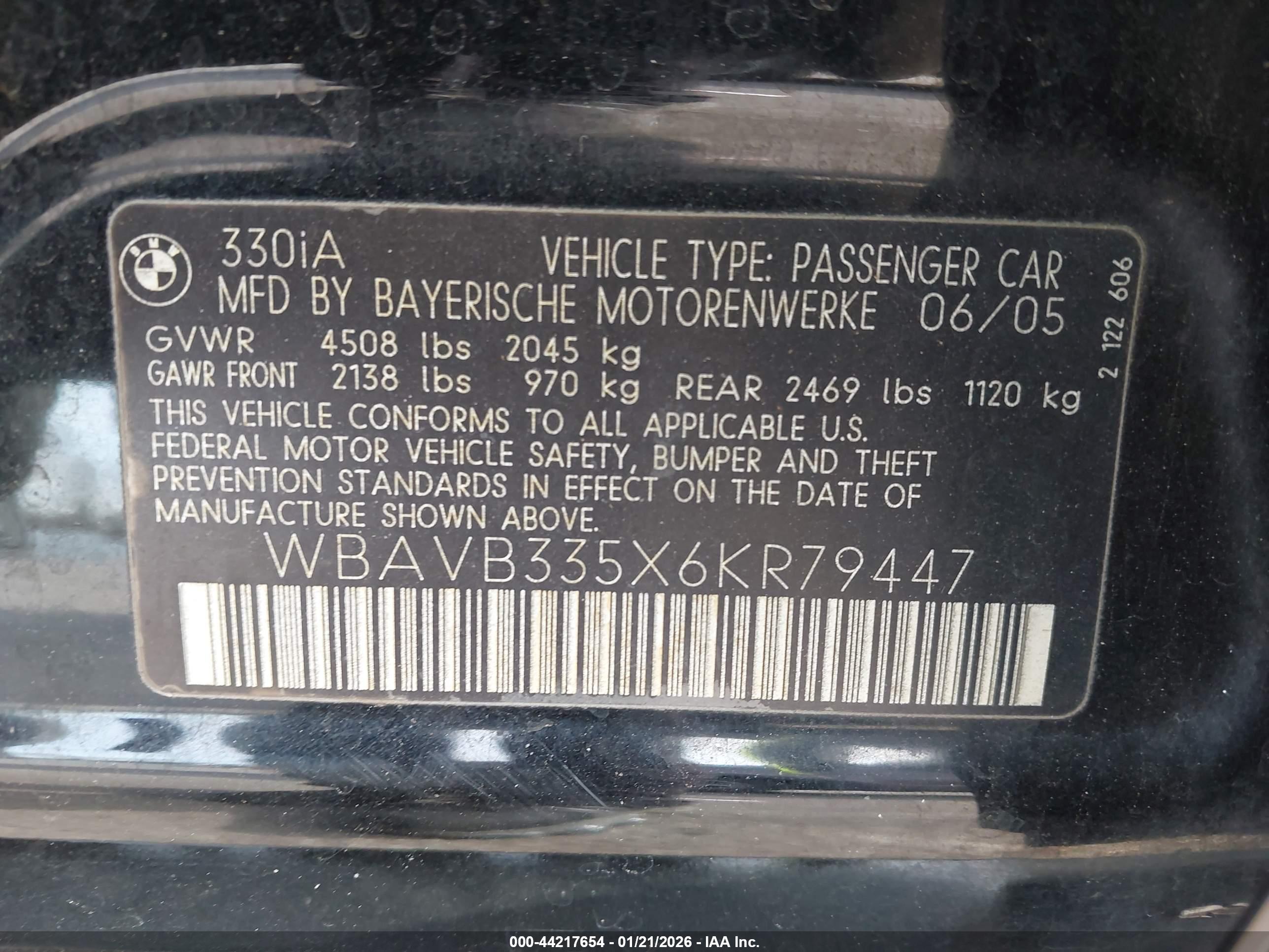 BMW 330I image 9