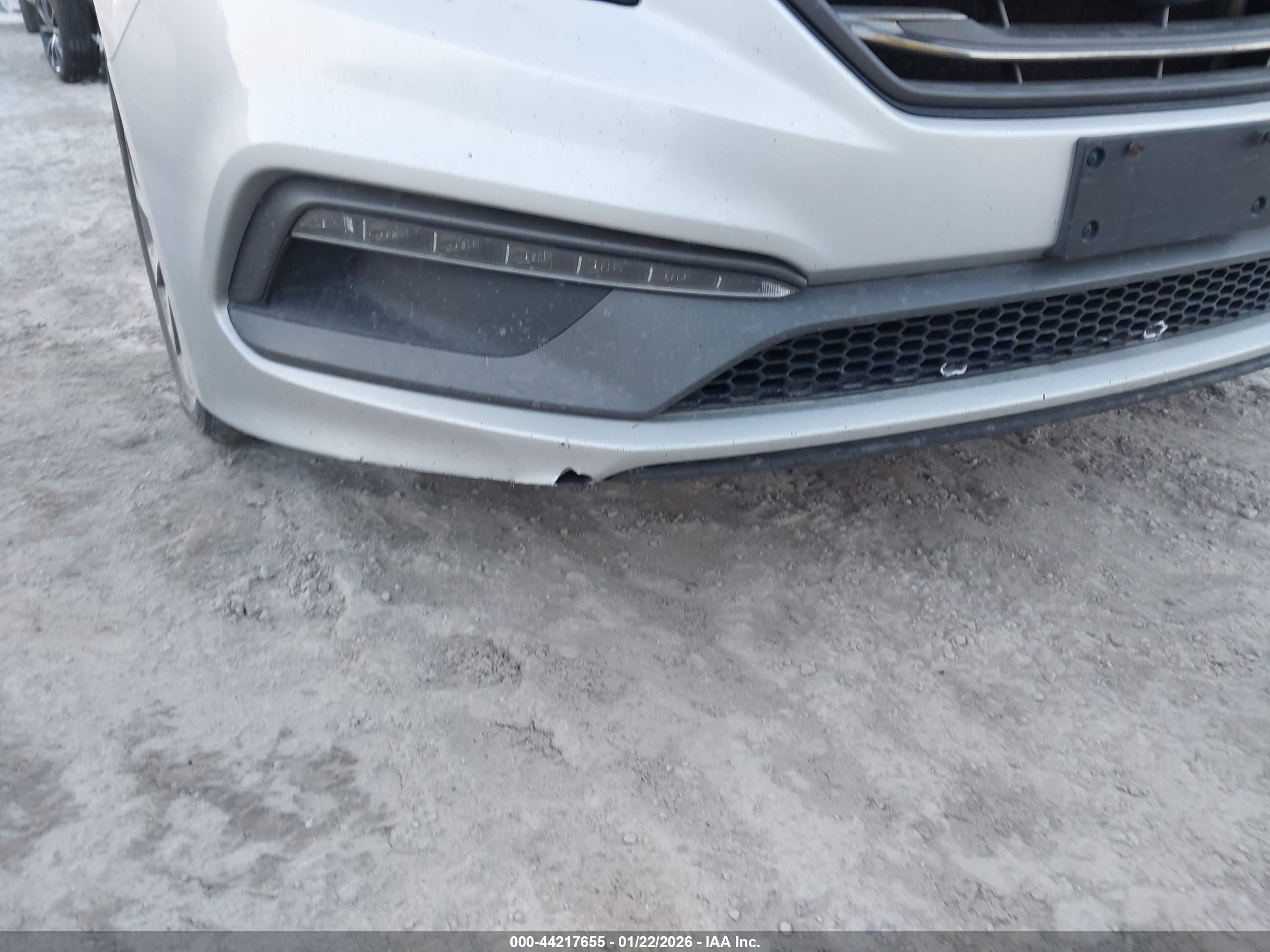 HYUNDAI SONATA image 6