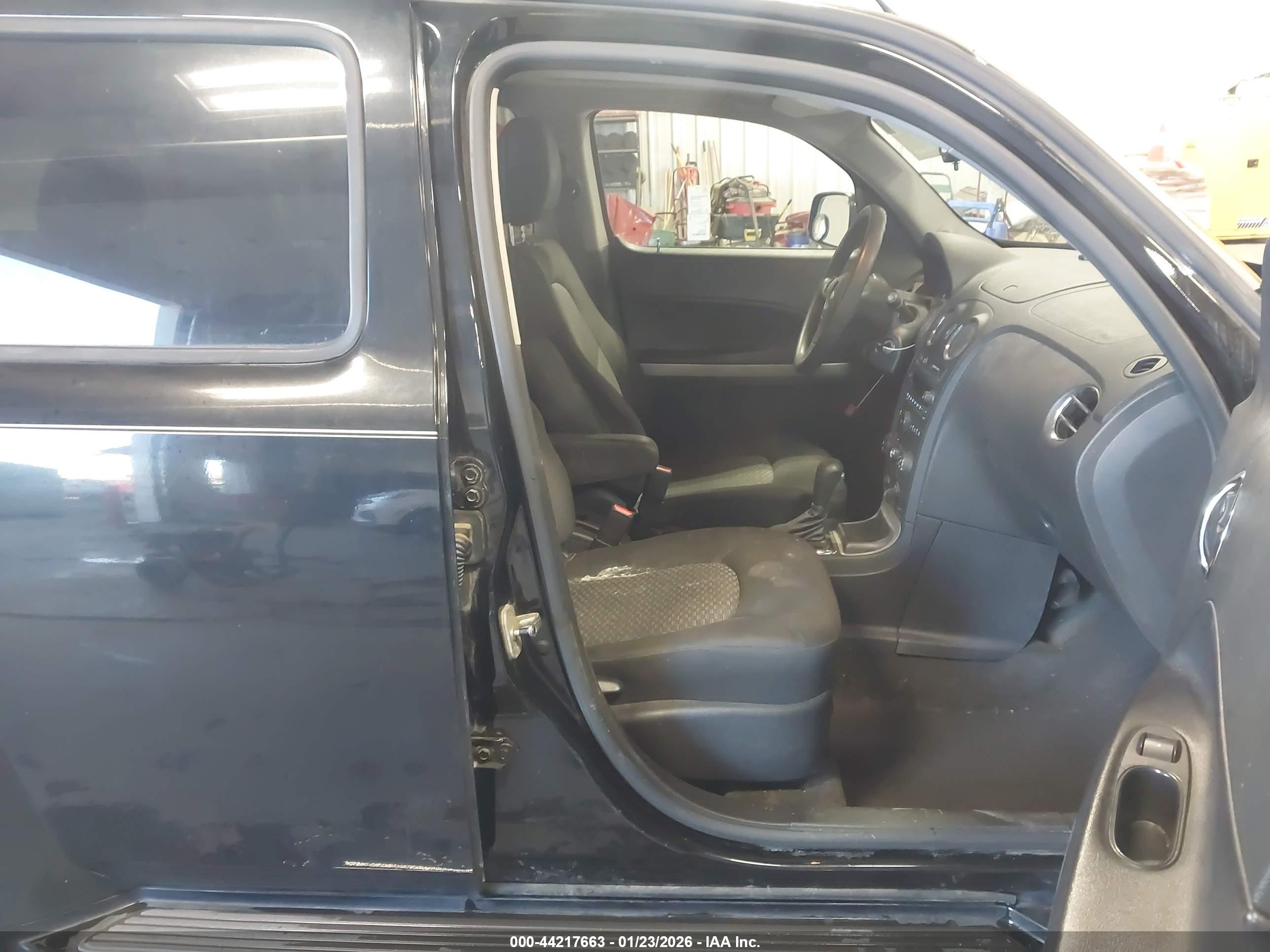 CHEVROLET HHR image 5