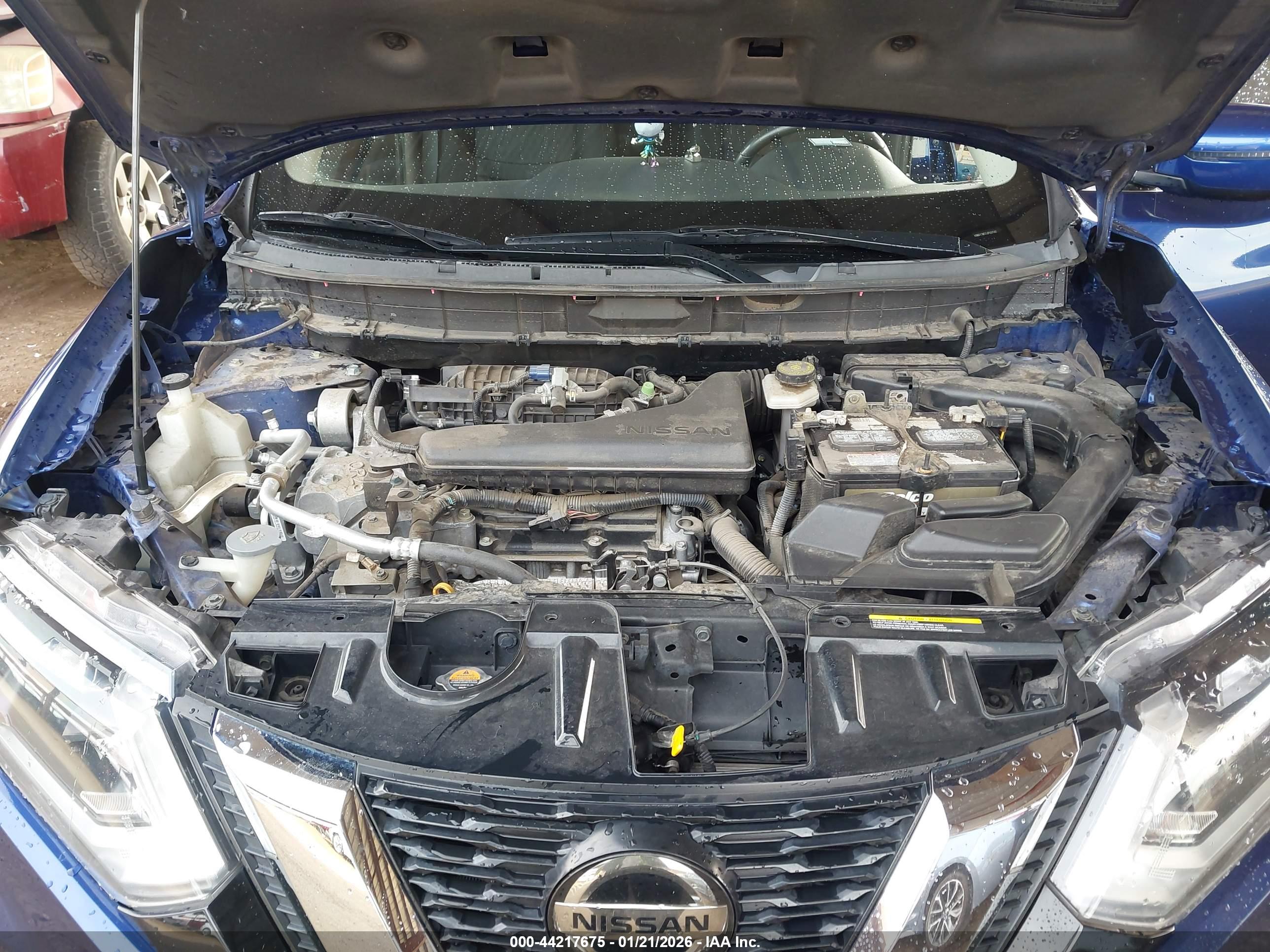 NISSAN ROGUE image 10