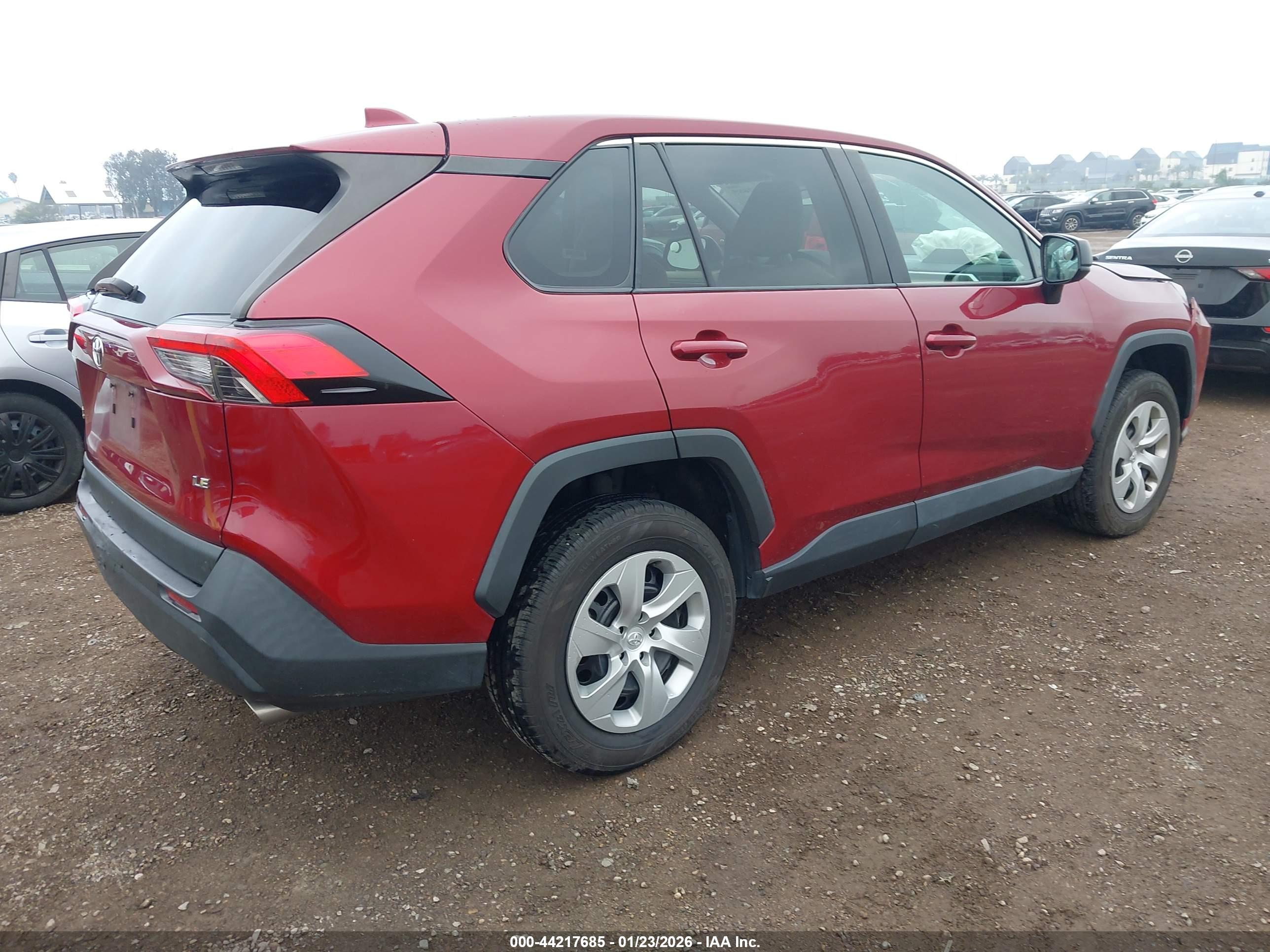 TOYOTA RAV4 image 4