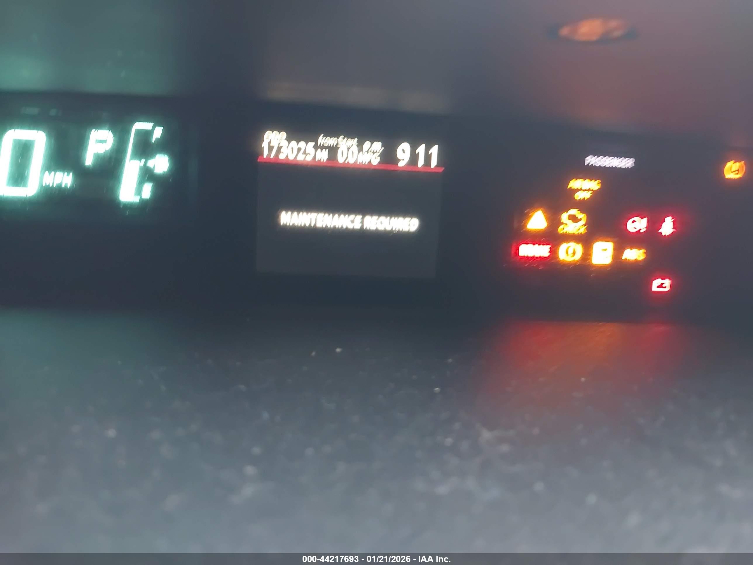 TOYOTA PRIUS image 7