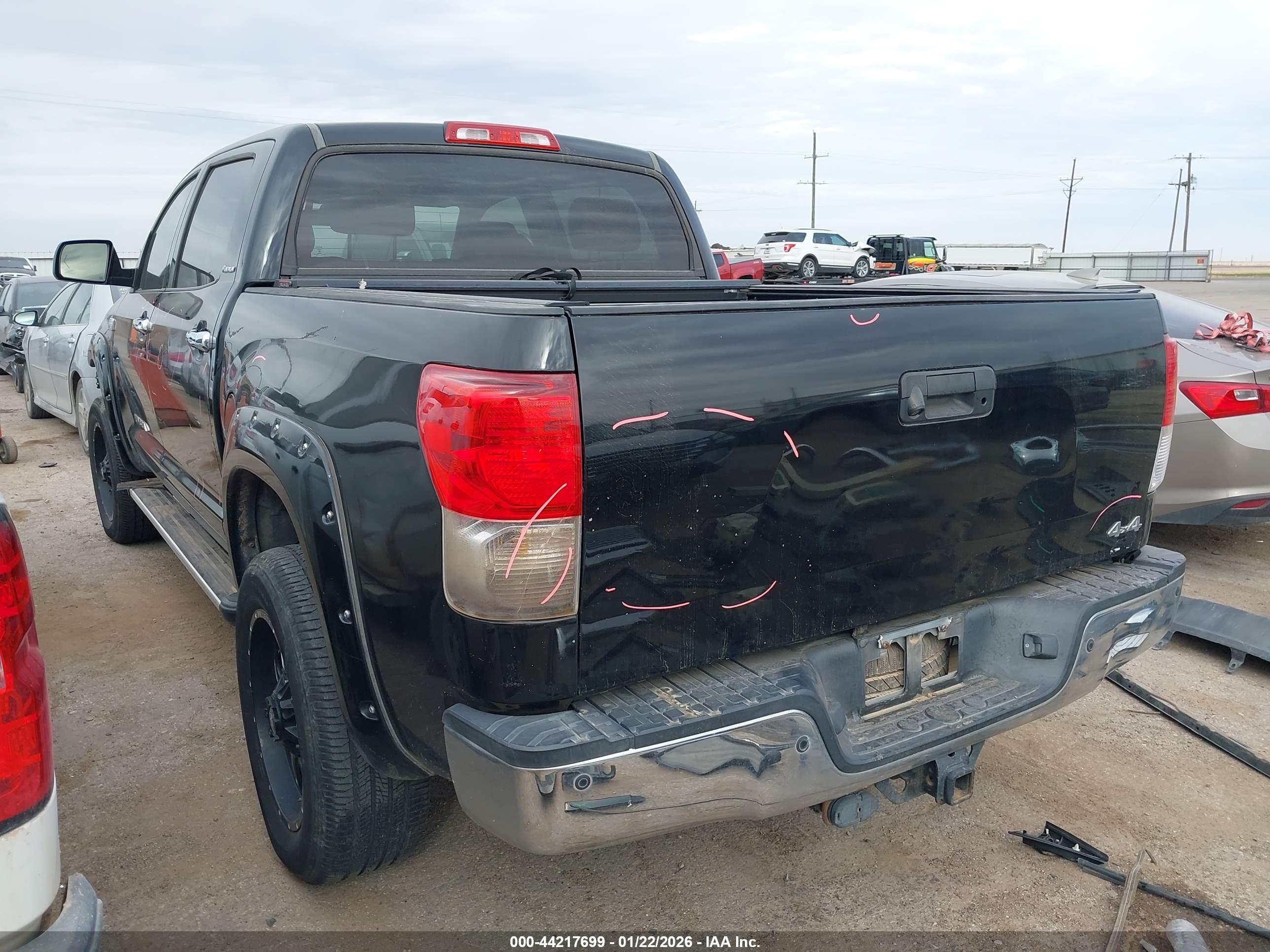 TOYOTA TUNDRA image 3