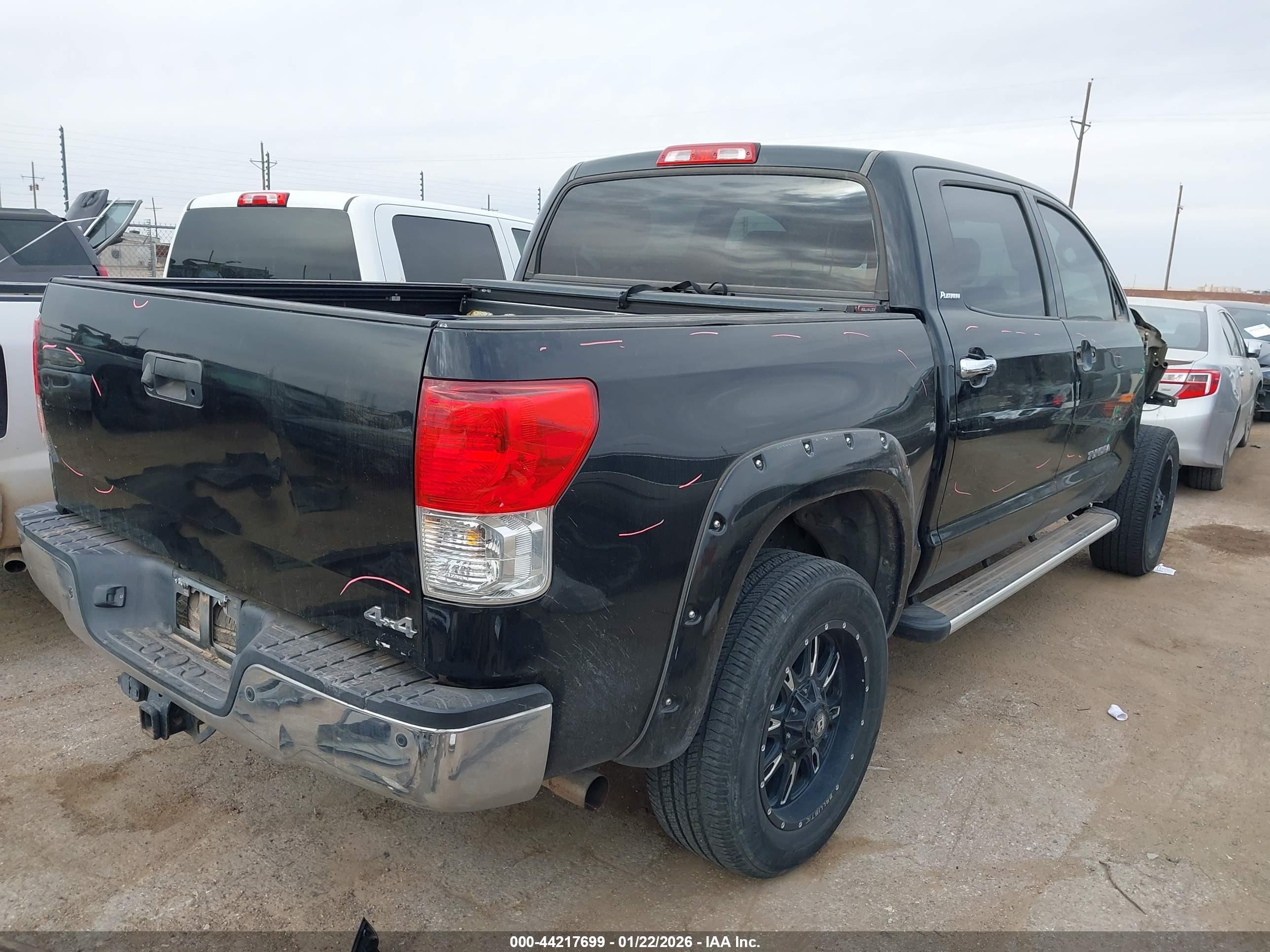 TOYOTA TUNDRA image 4