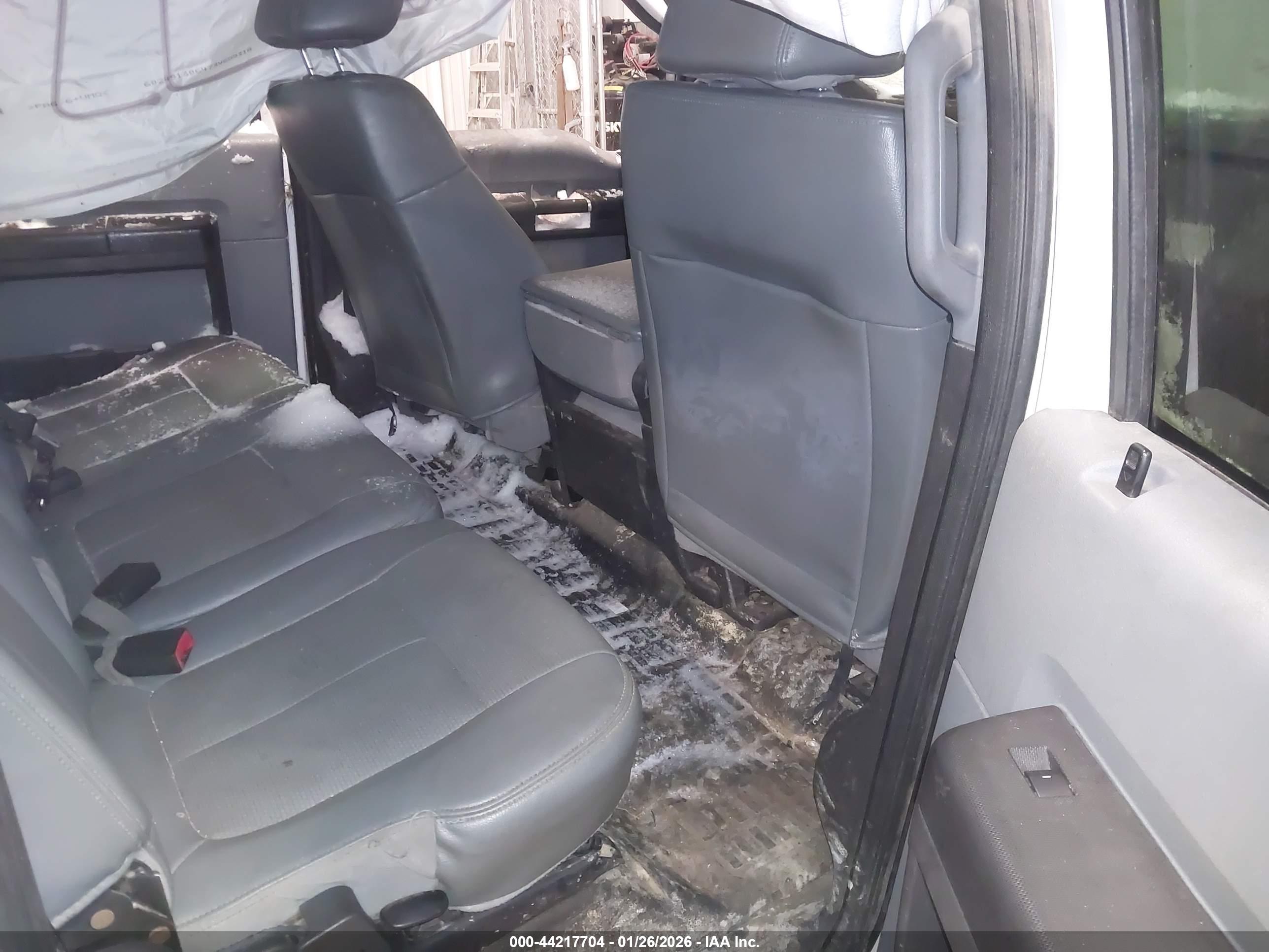 FORD F-250 image 8