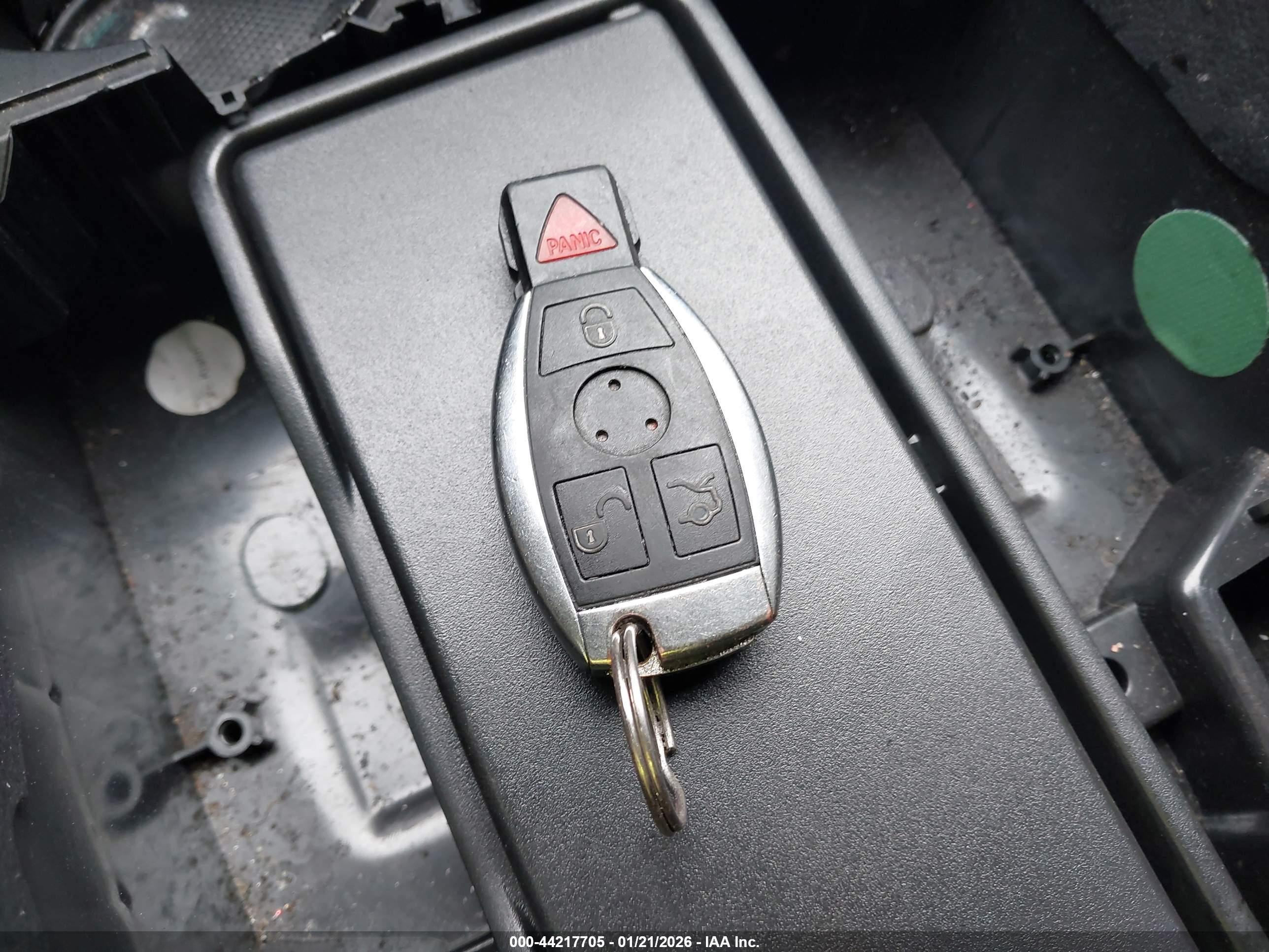 MERCEDES-BENZ CLS image 11