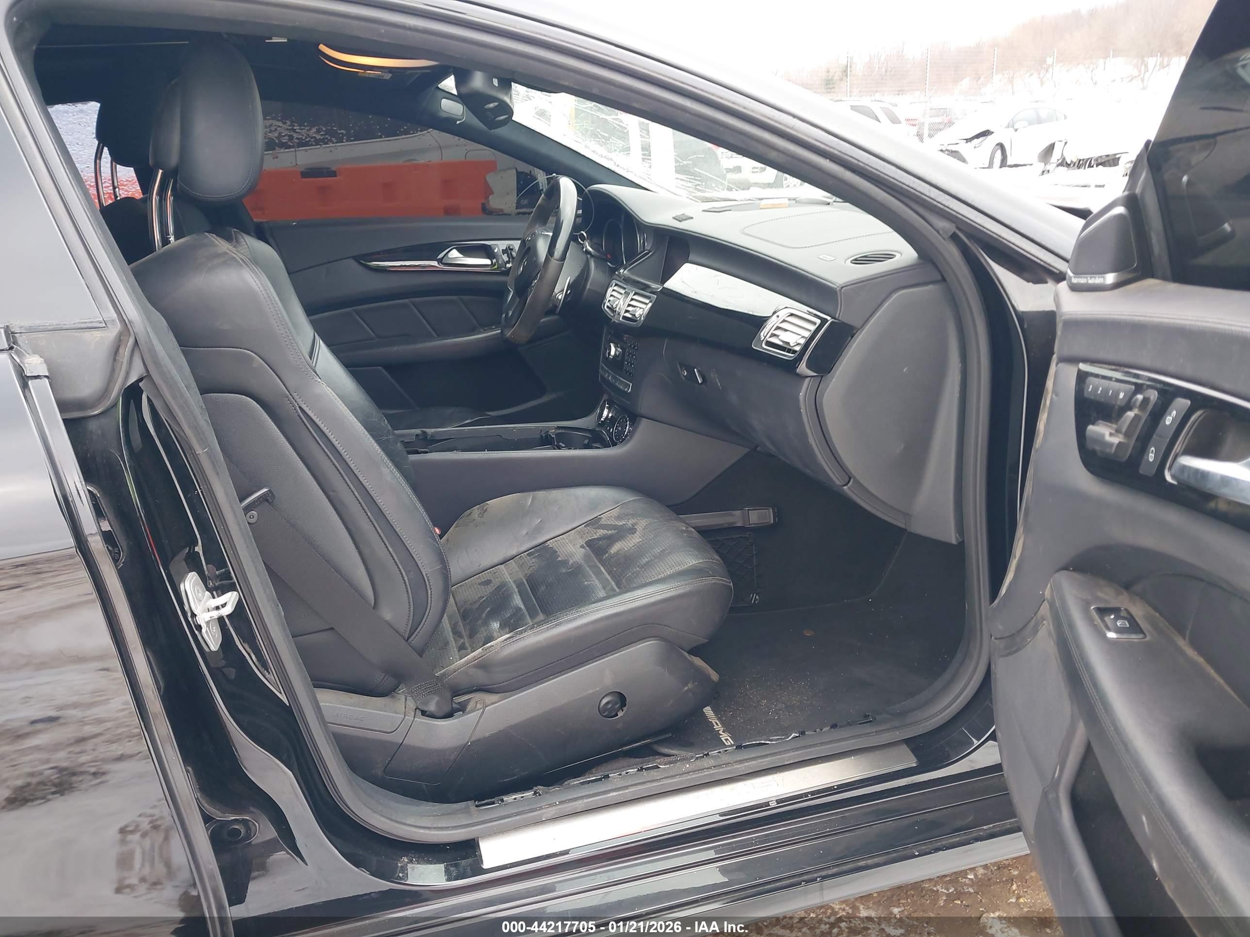 MERCEDES-BENZ CLS image 5
