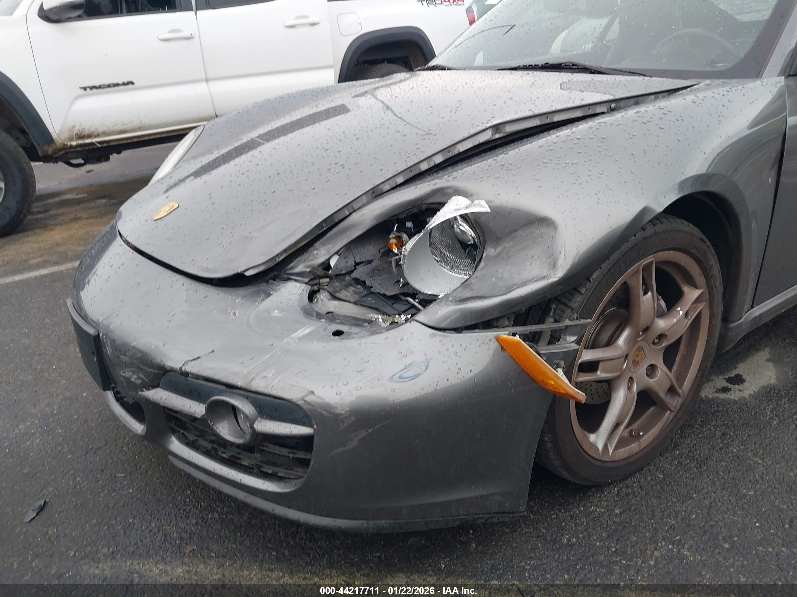 PORSCHE CAYMAN image 6