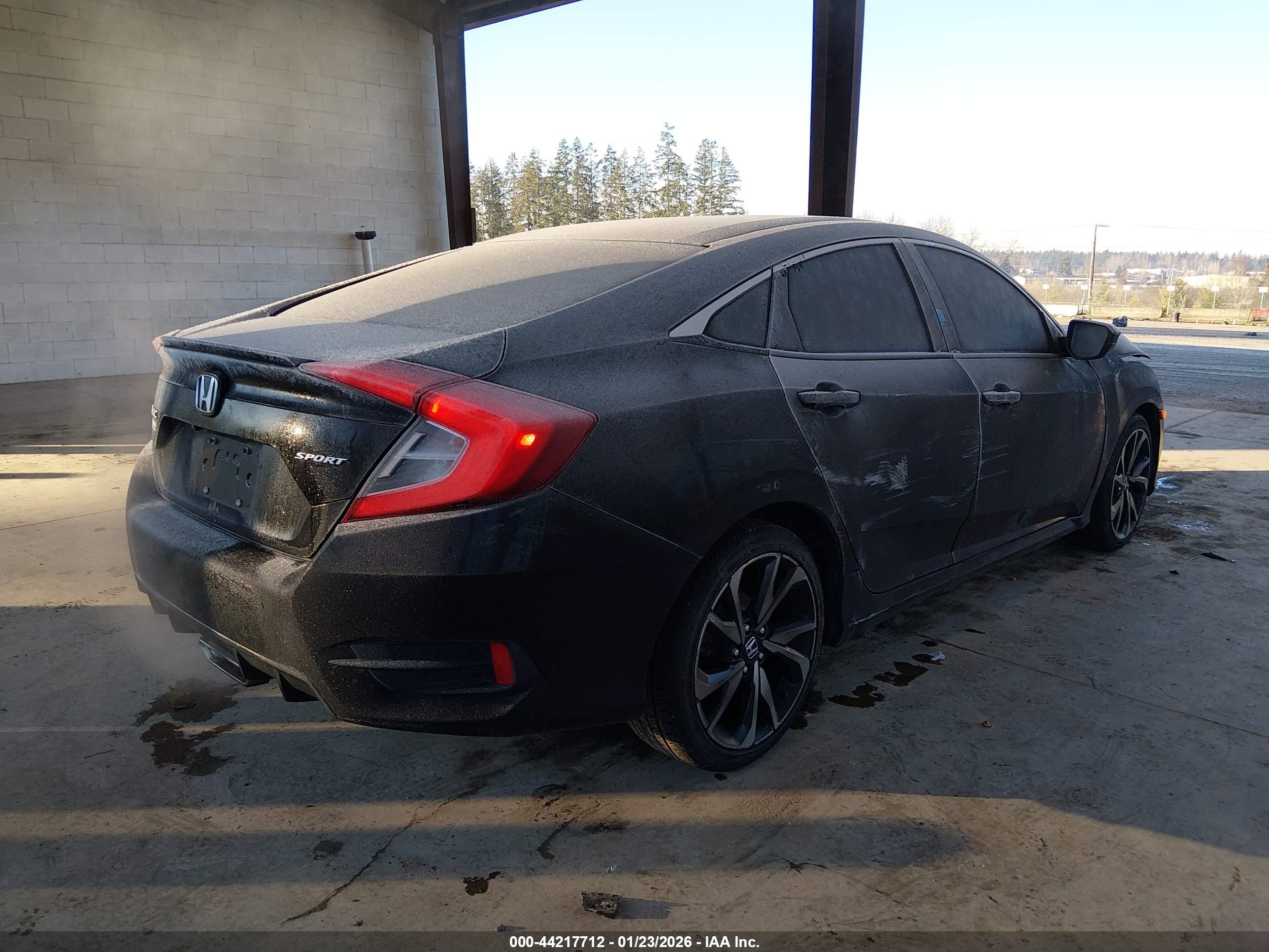 HONDA CIVIC image 4