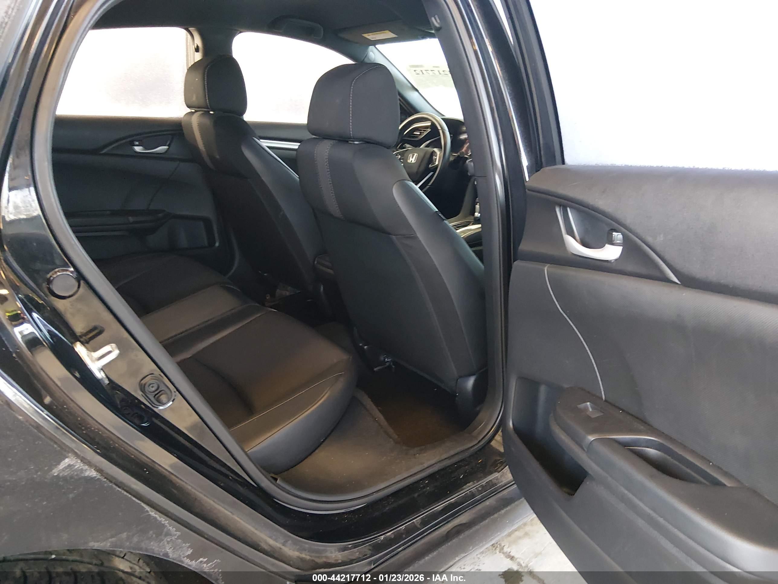 HONDA CIVIC image 8