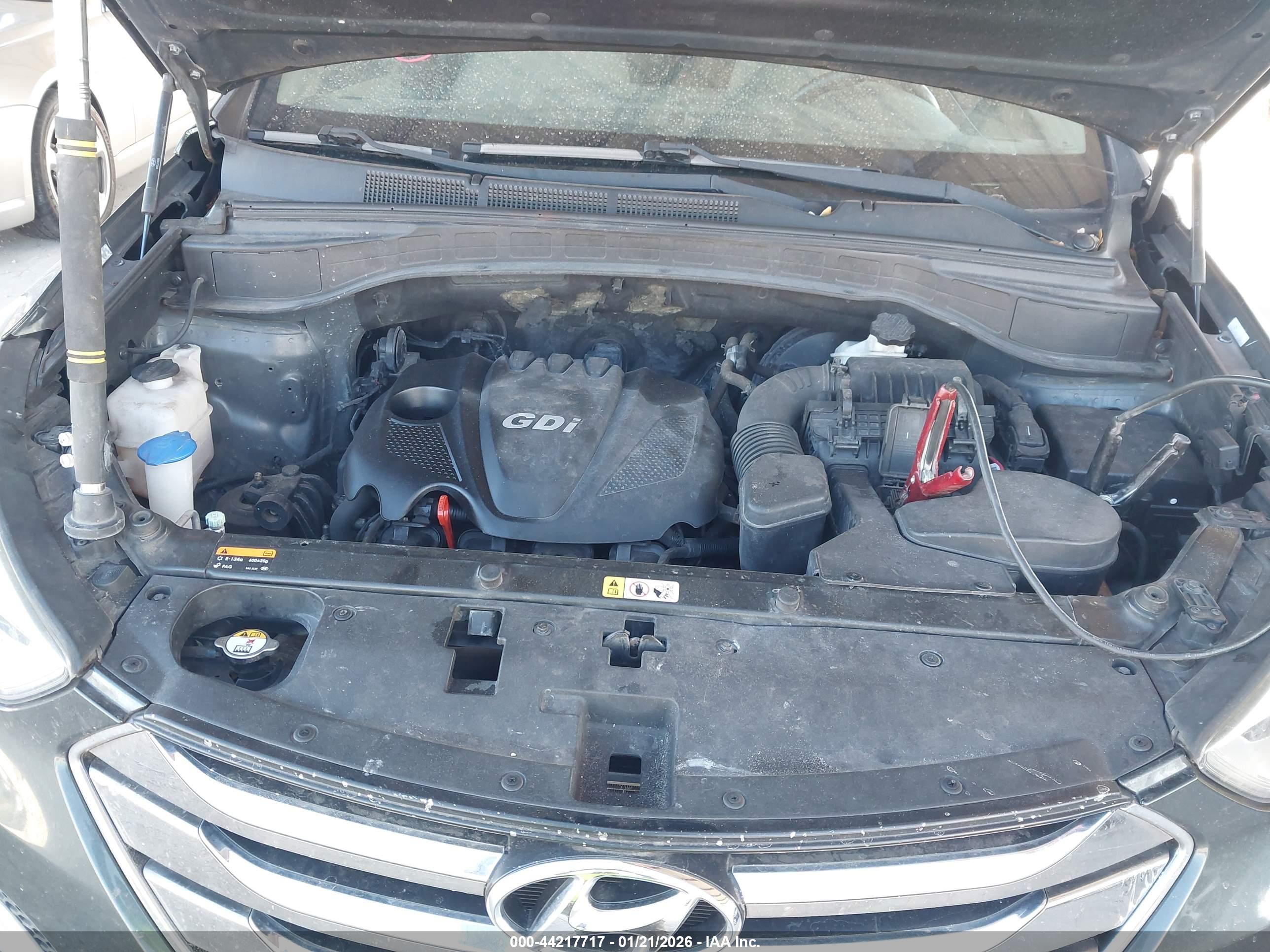 HYUNDAI SANTA image 10