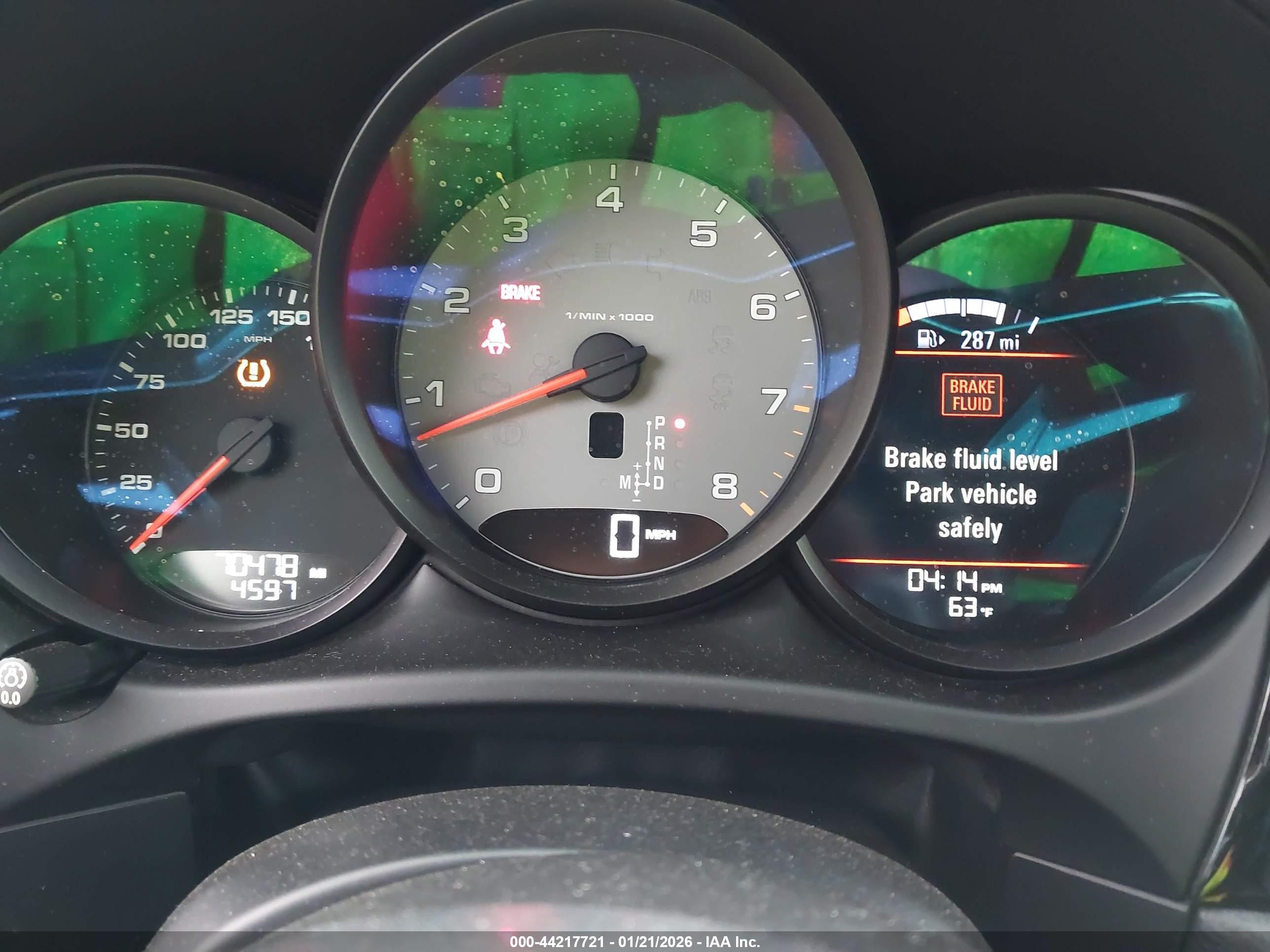 PORSCHE MACAN image 7