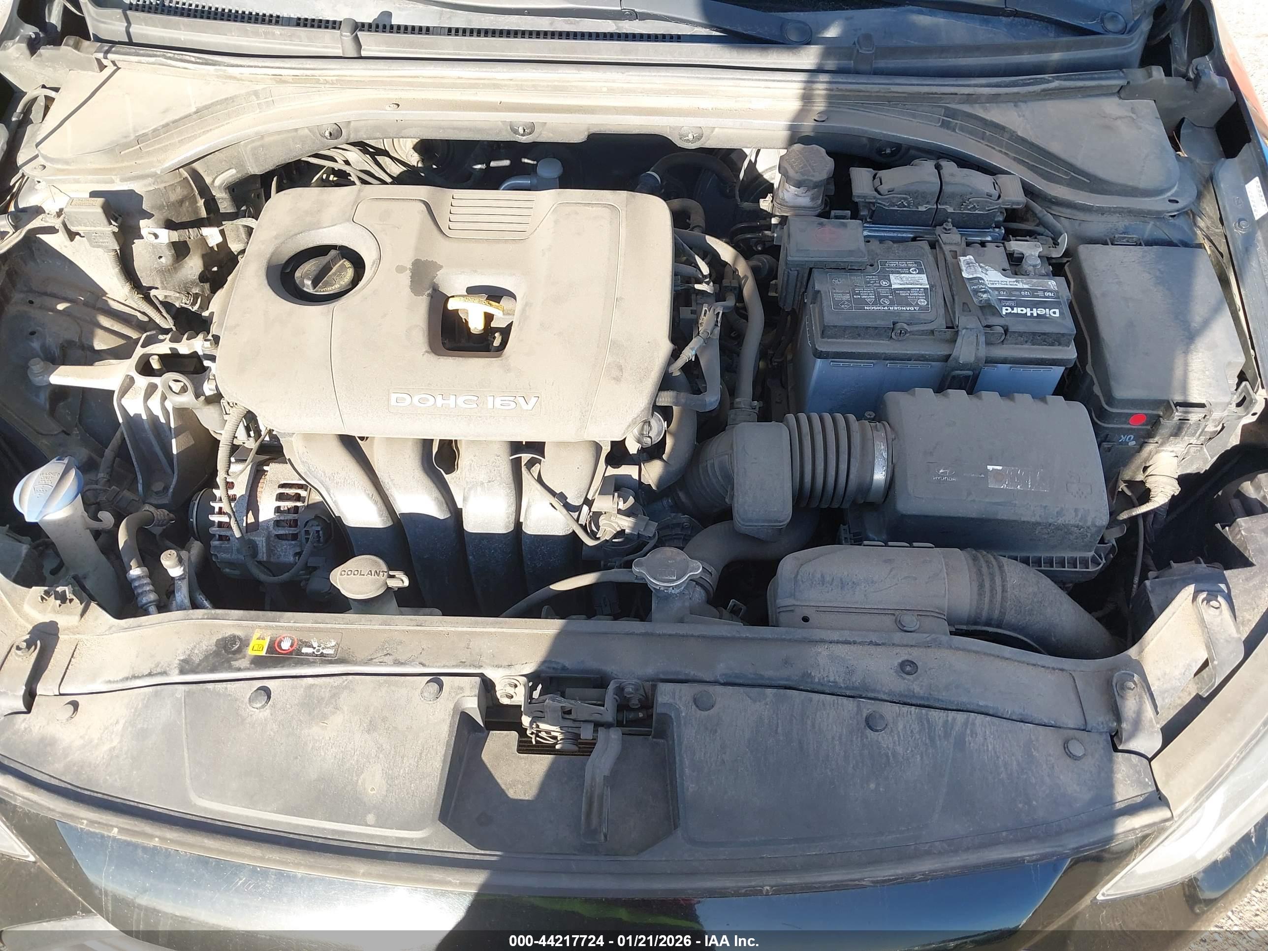 HYUNDAI ELANTRA image 10