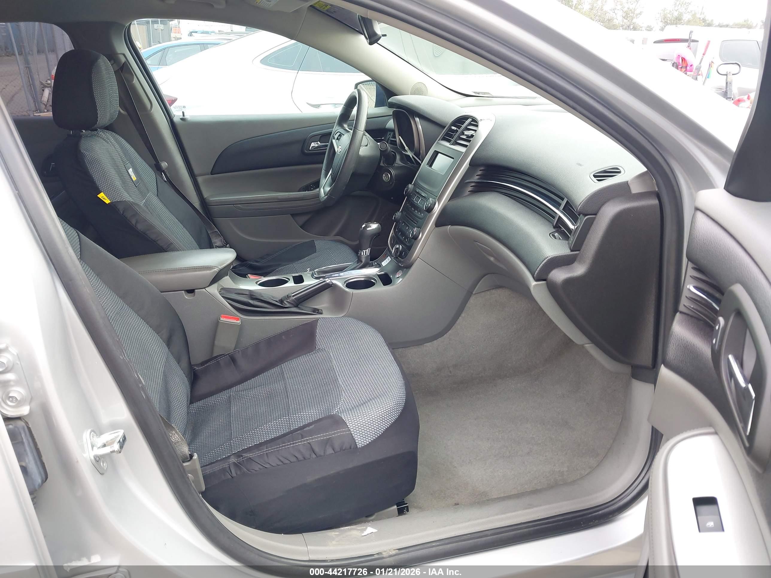CHEVROLET MALIBU image 5