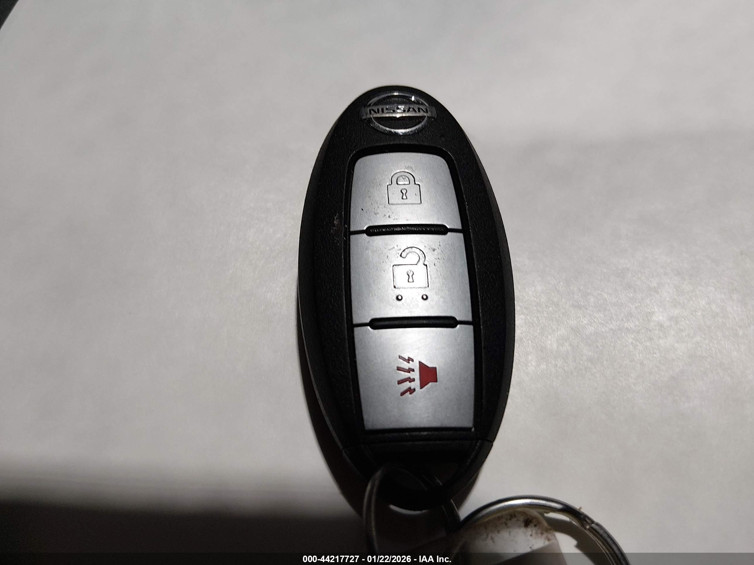 NISSAN FRONTIER image 11