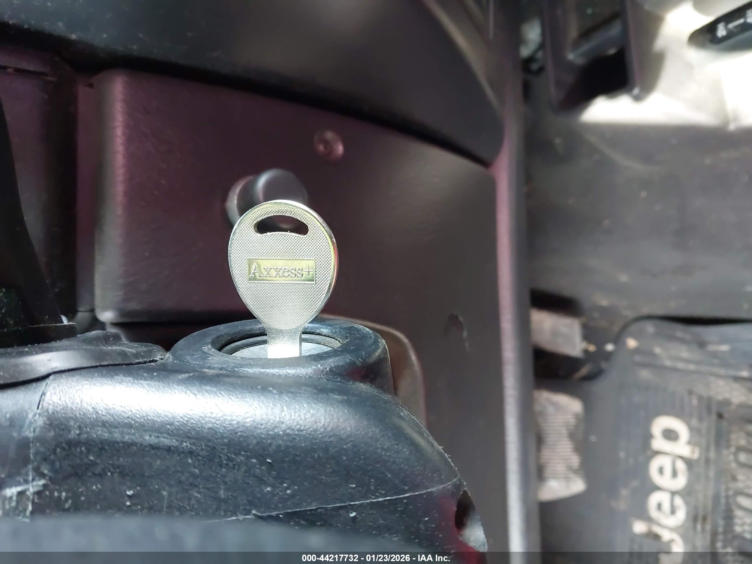 JEEP WRANGLER image 11
