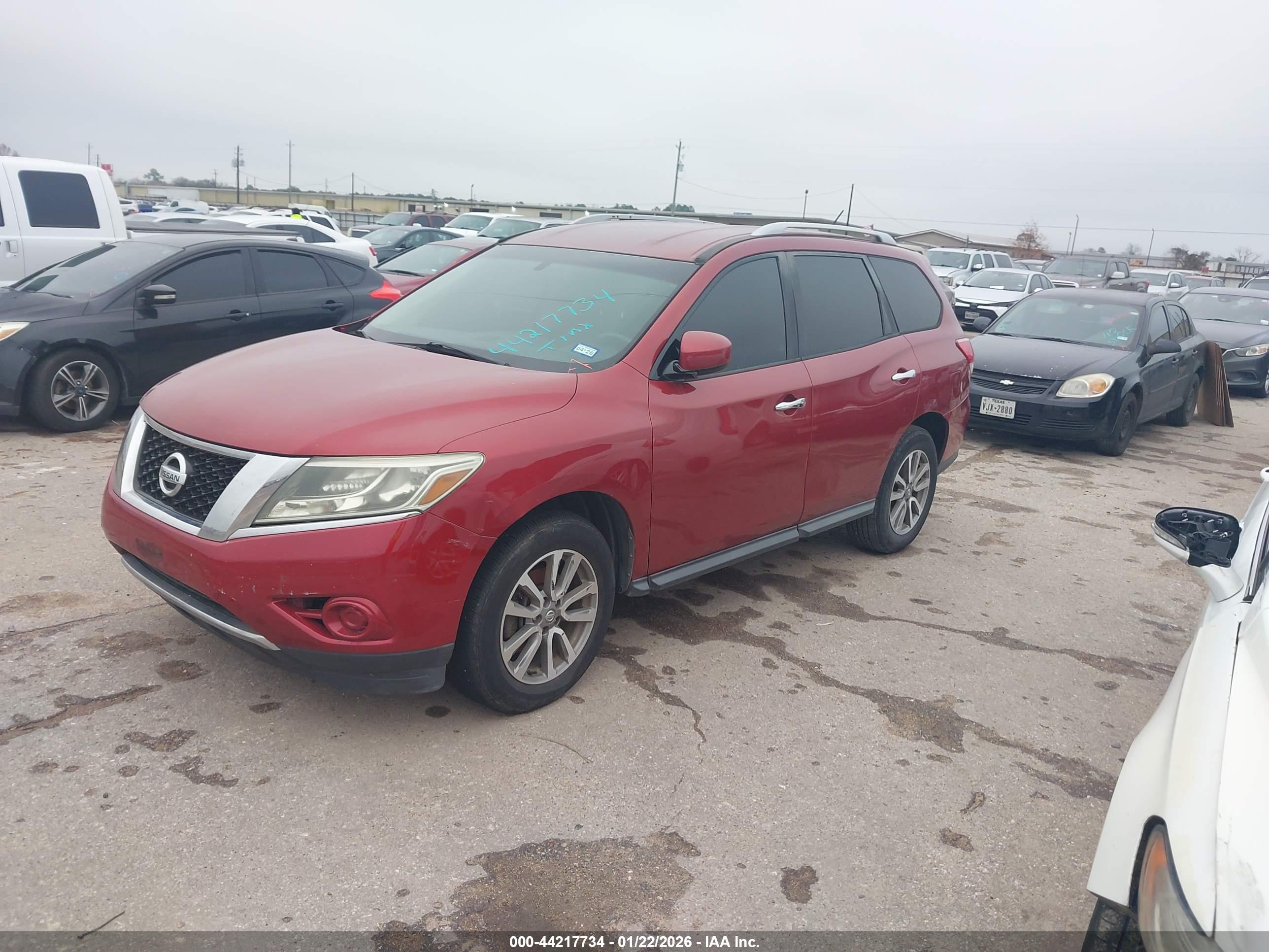 NISSAN PATHFINDER image 2