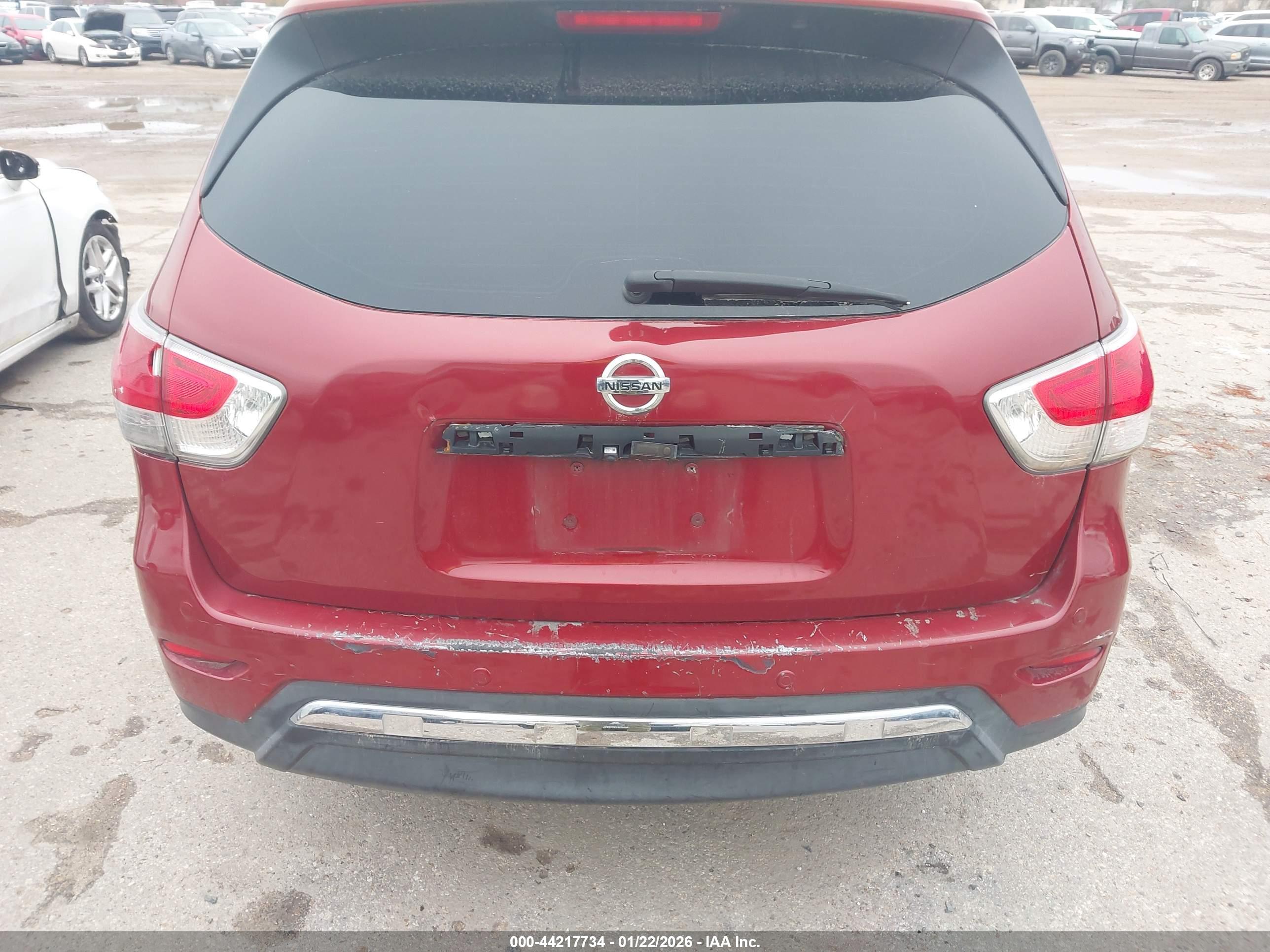 NISSAN PATHFINDER image 6