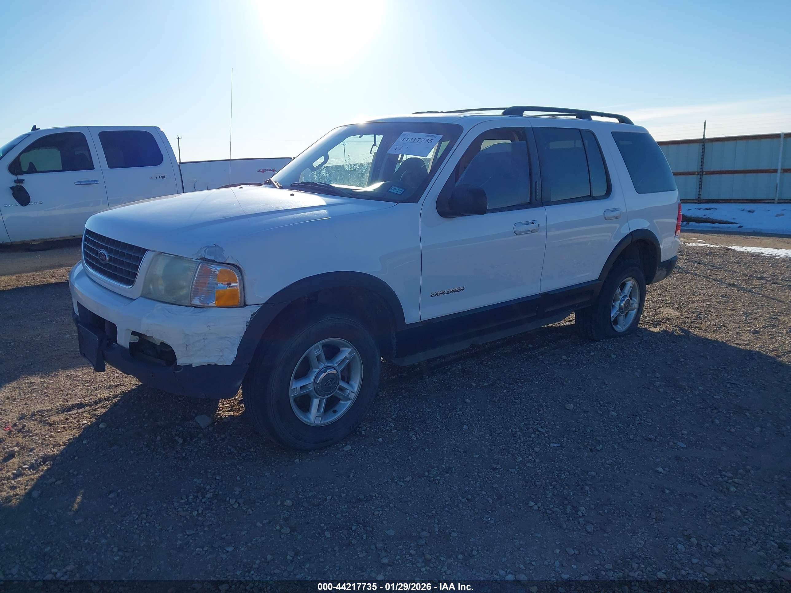 FORD EXPLORER image 2