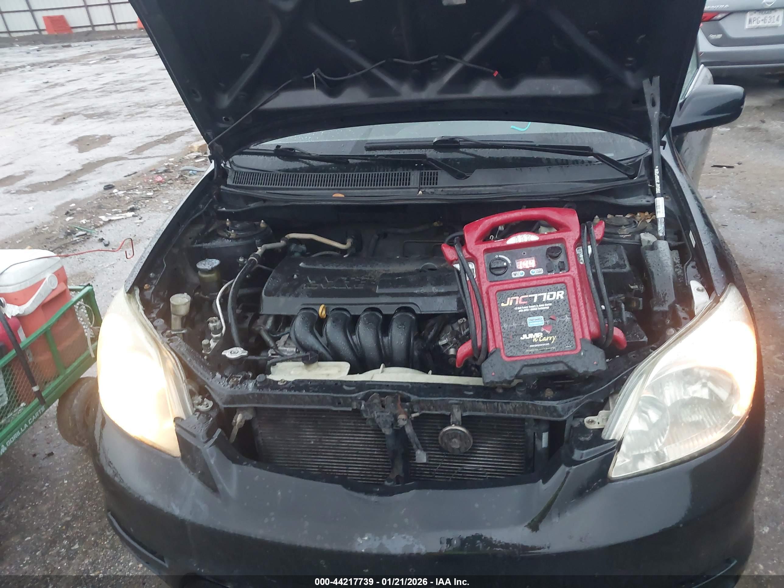 TOYOTA MATRIX image 10