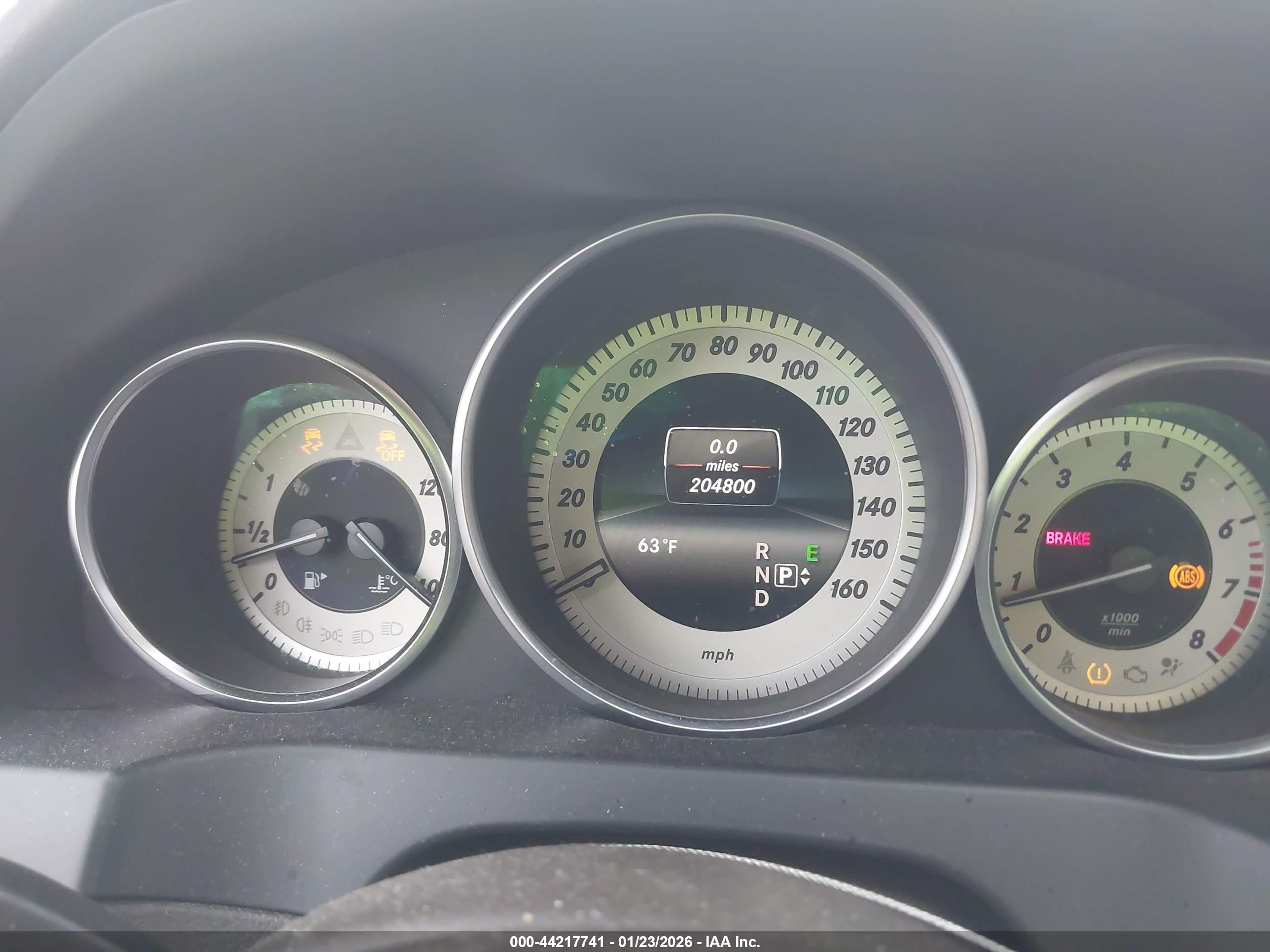 MERCEDES-BENZ E image 7