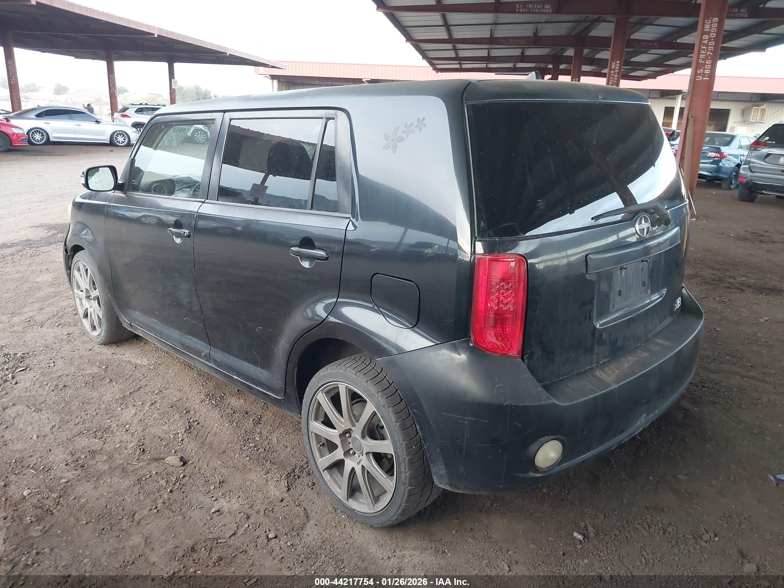 SCION XB image 3