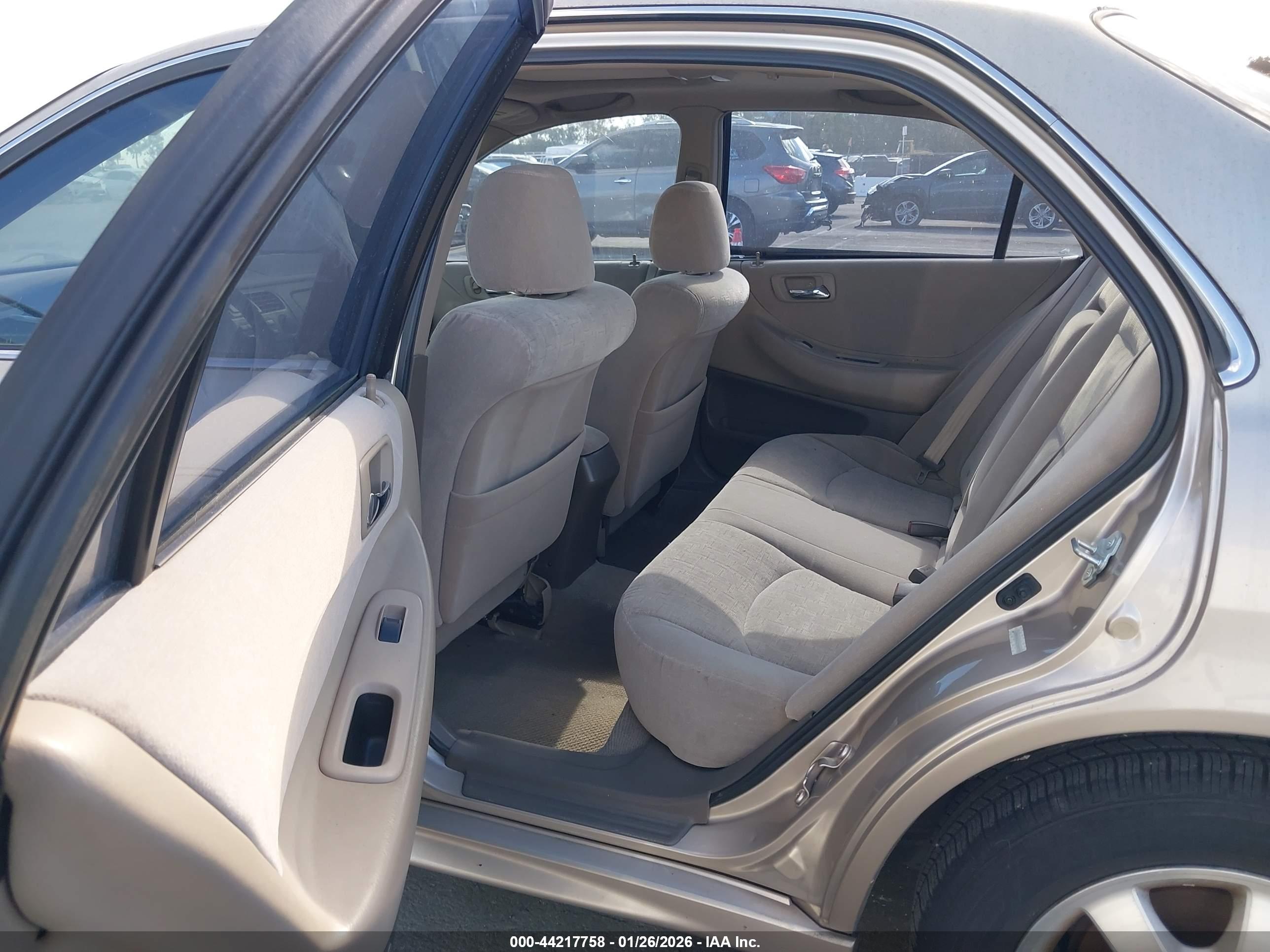 HONDA ACCORD image 8
