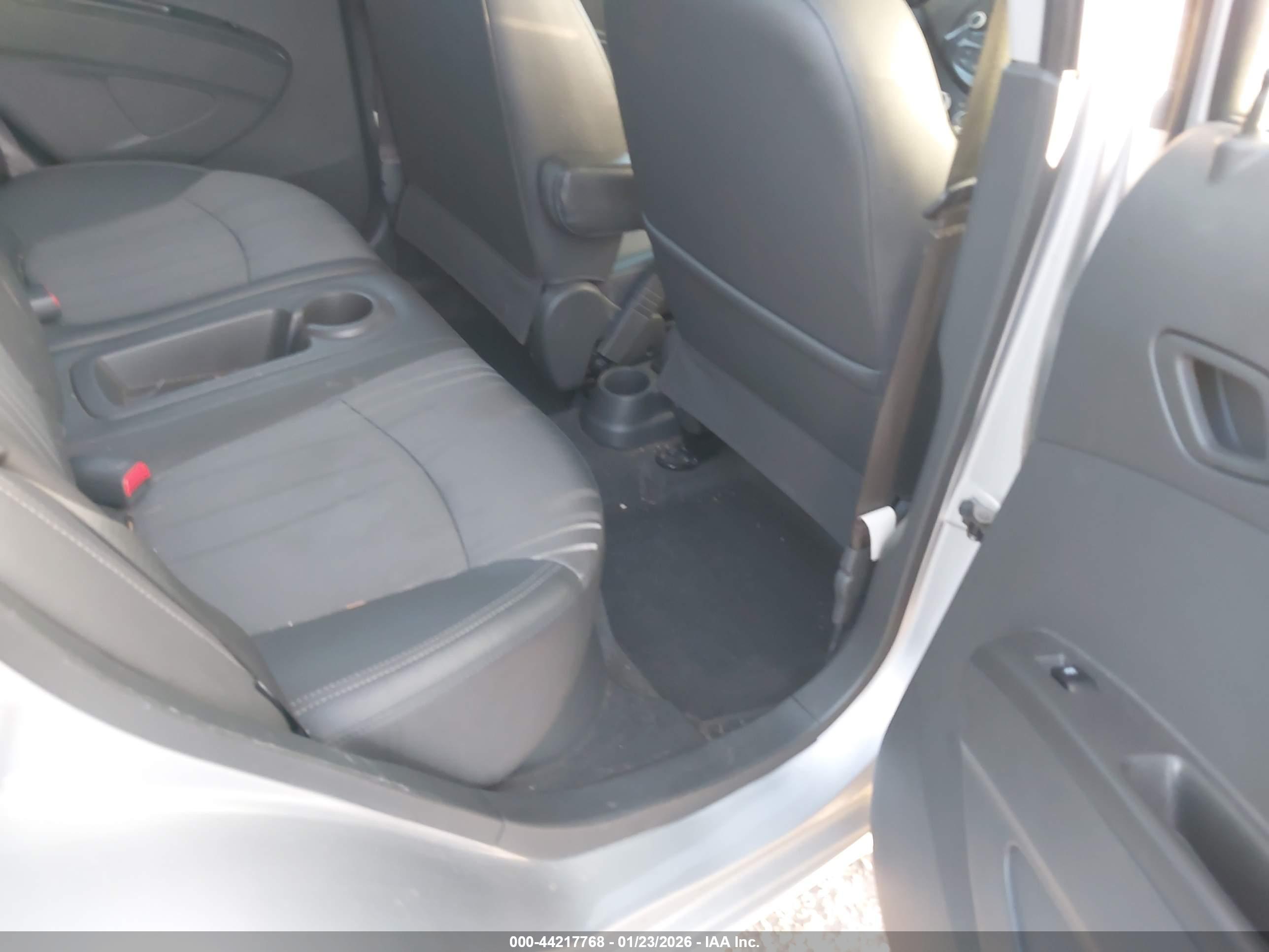 CHEVROLET SPARK image 8