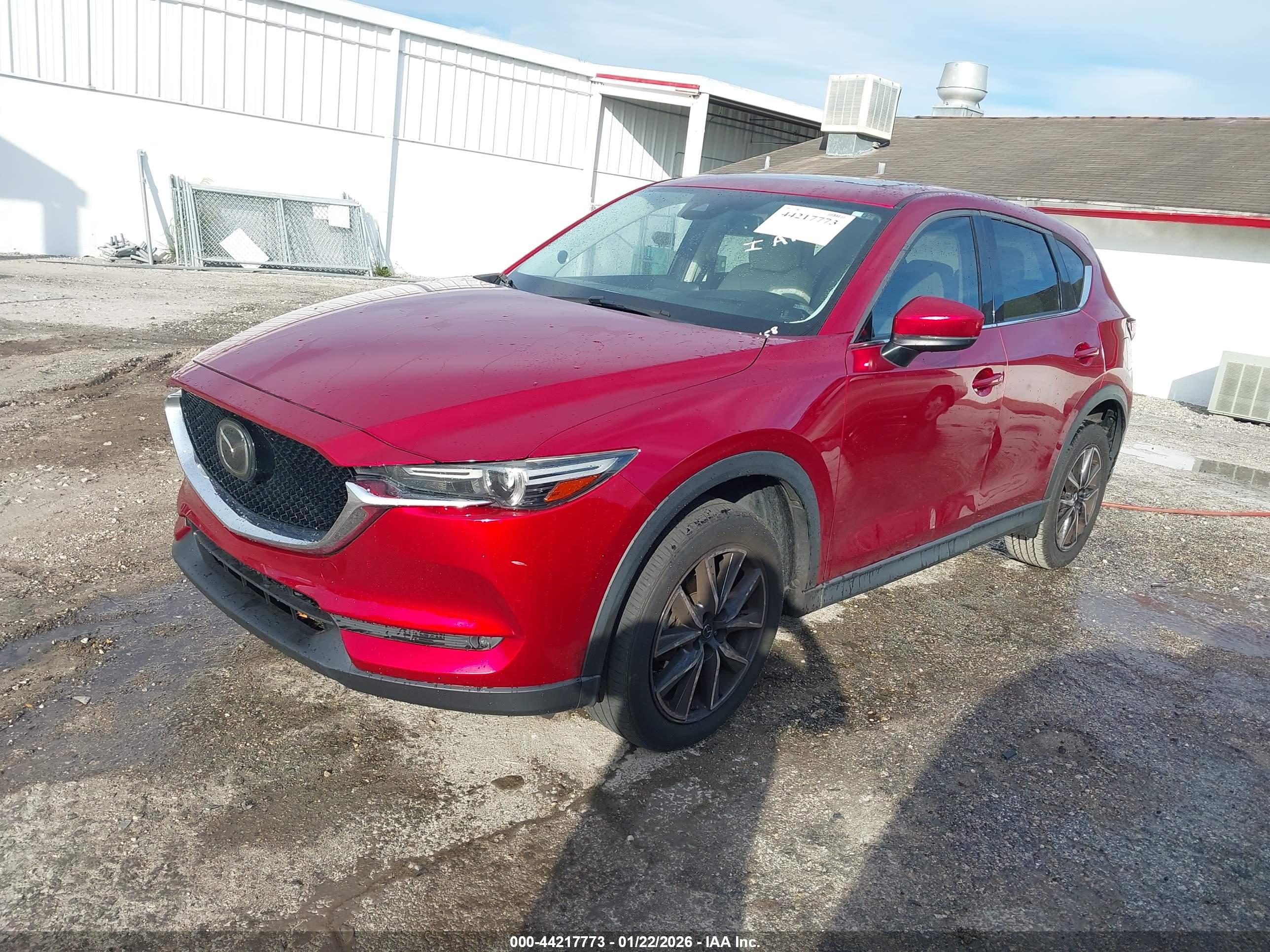 MAZDA CX-5 image 2