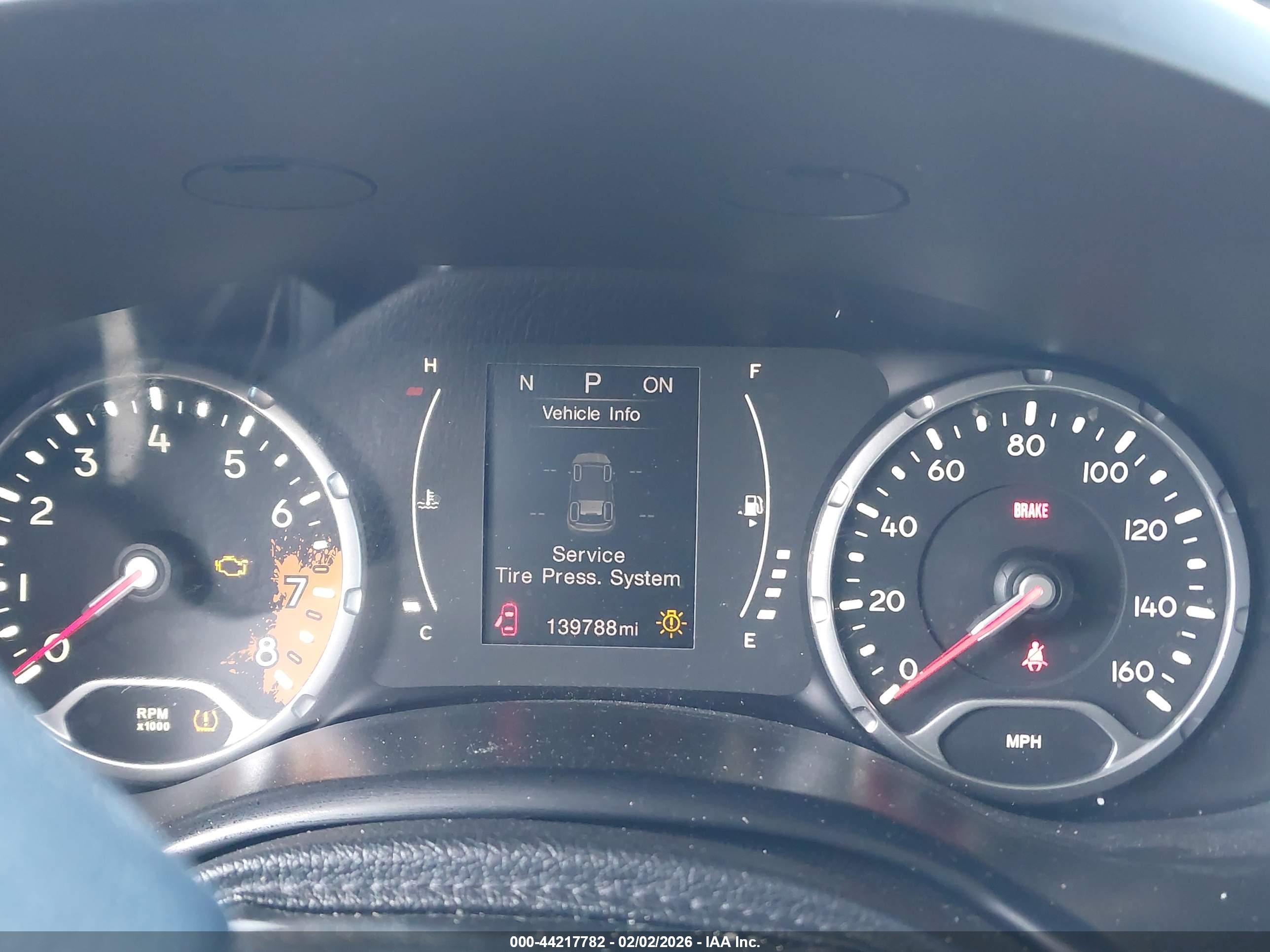 JEEP RENEGADE image 7