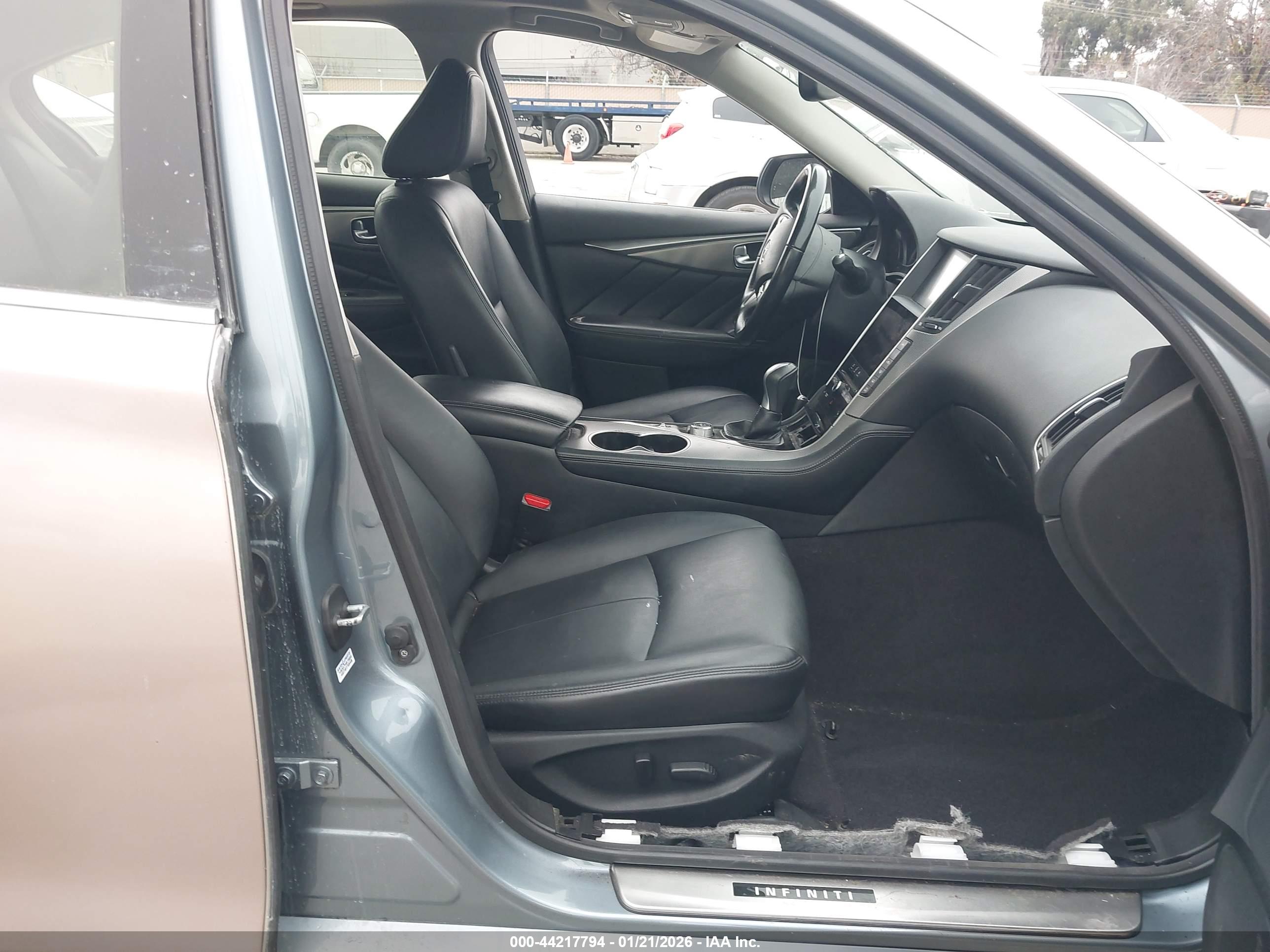 INFINITI Q50 image 5