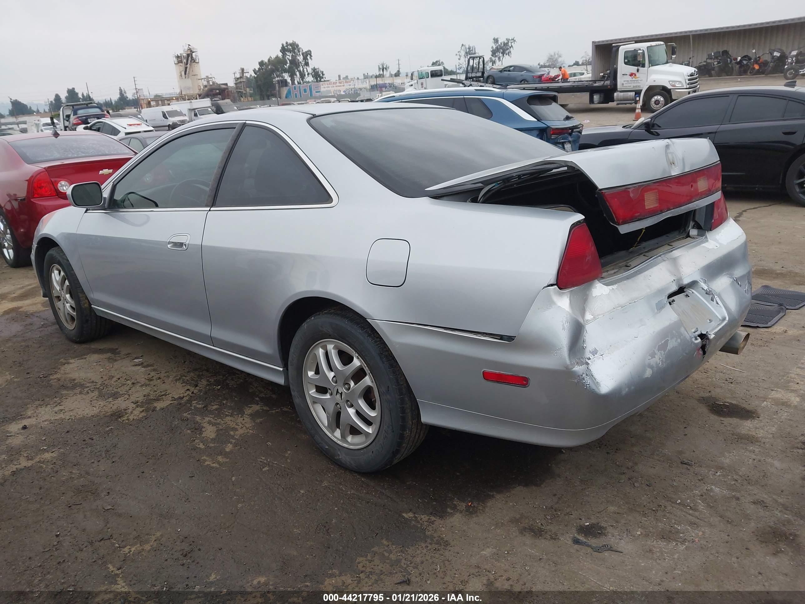 HONDA ACCORD image 3