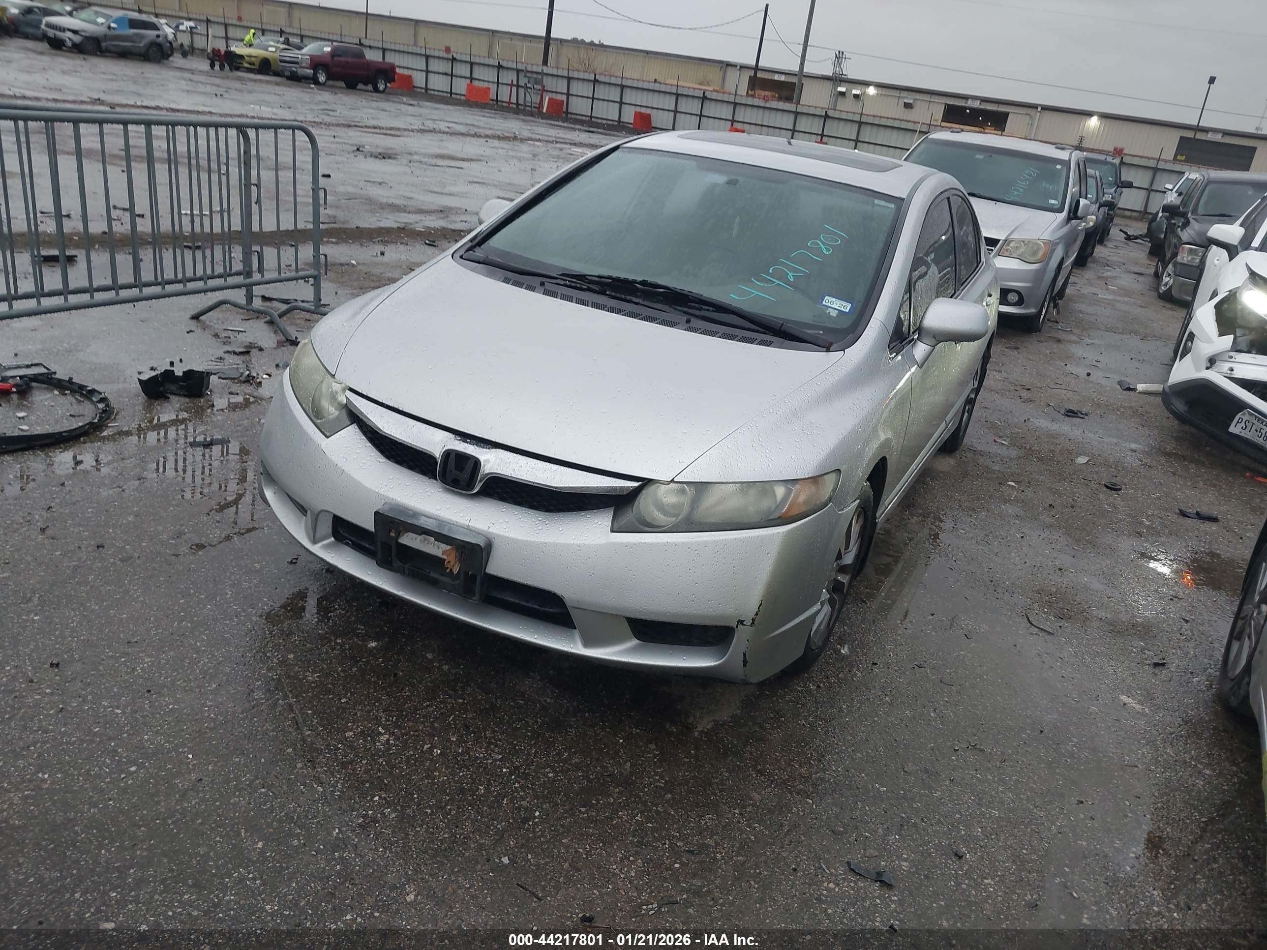 HONDA CIVIC image 2