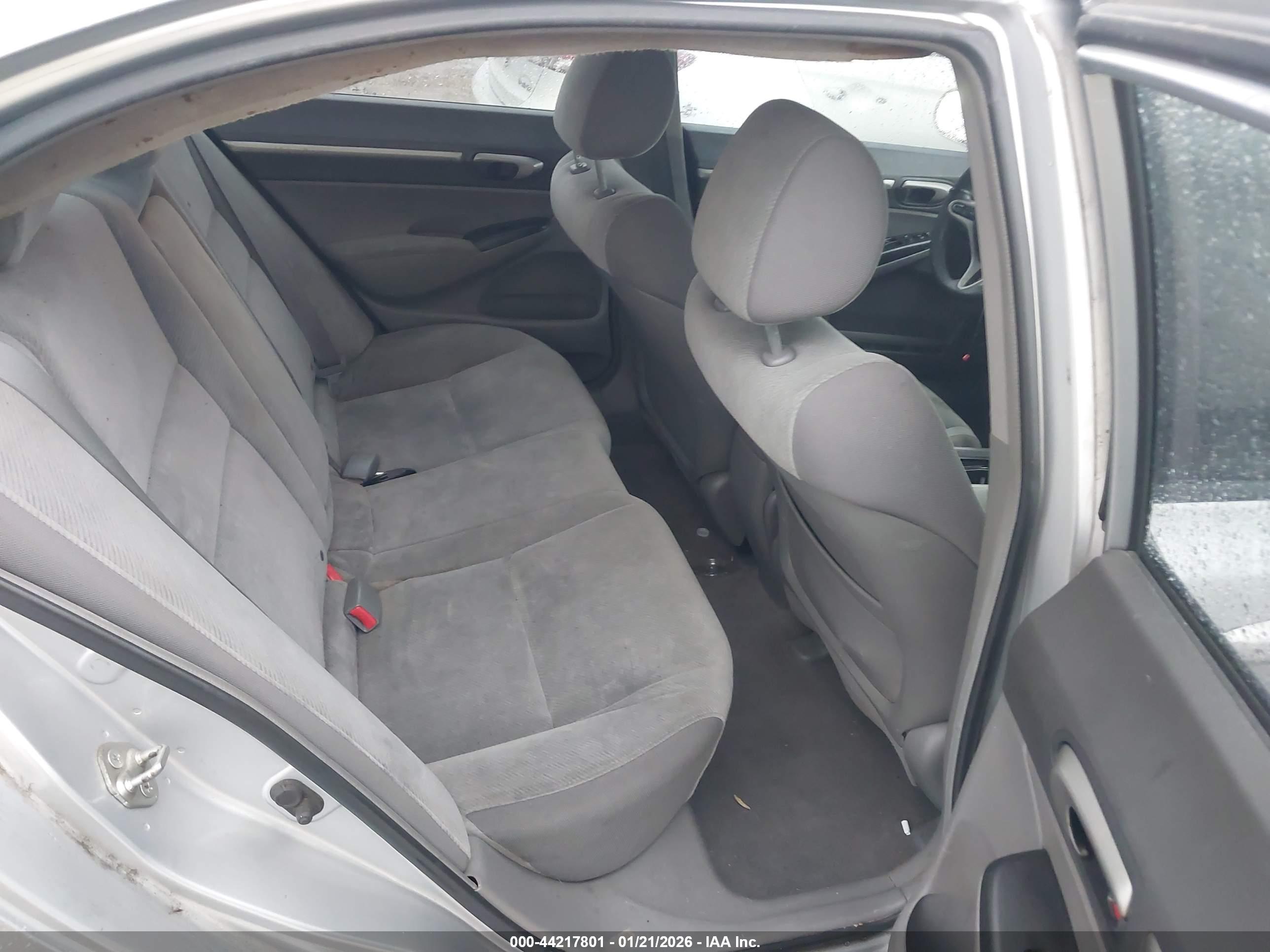 HONDA CIVIC image 8