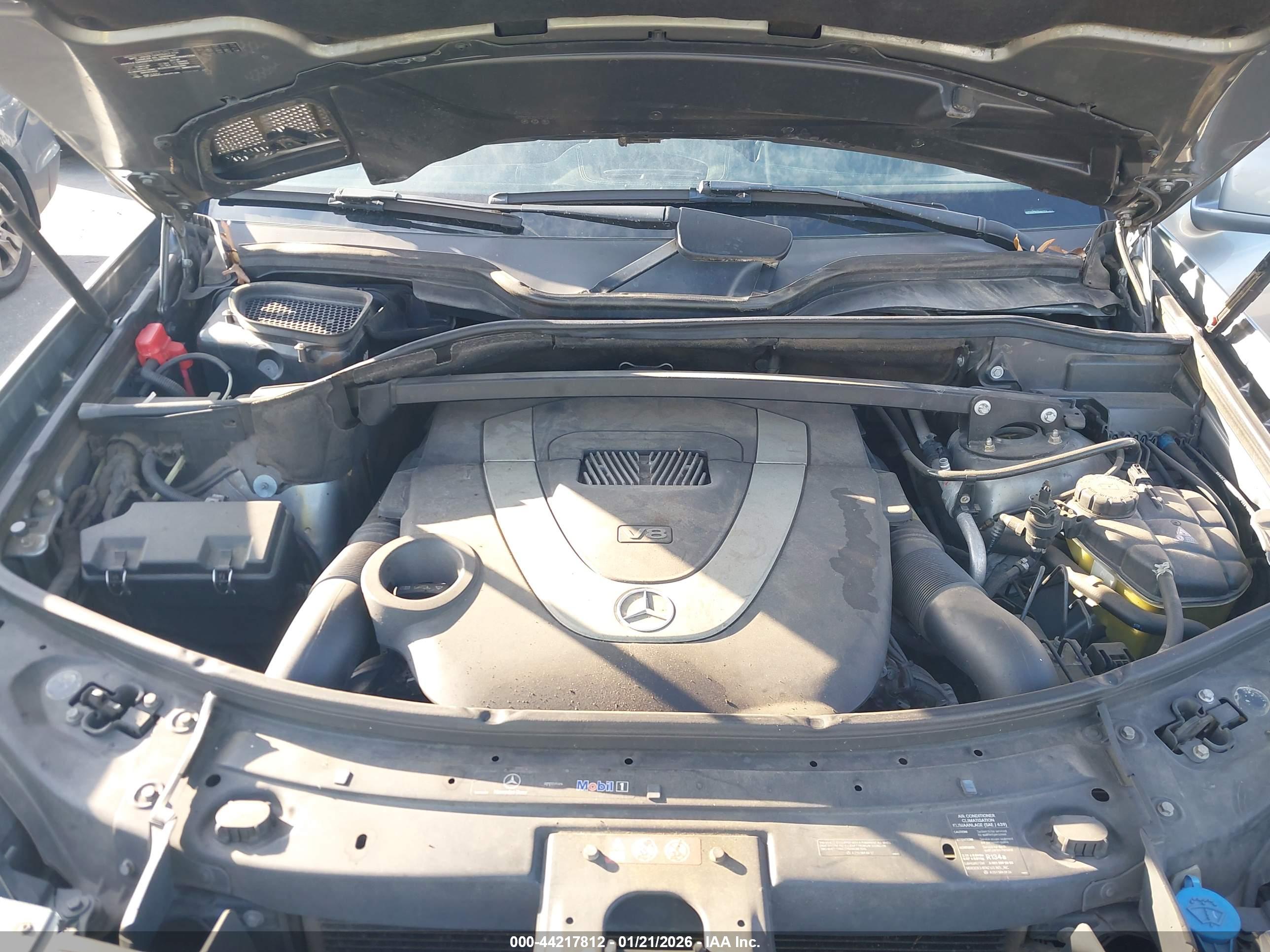 MERCEDES-BENZ GL image 10